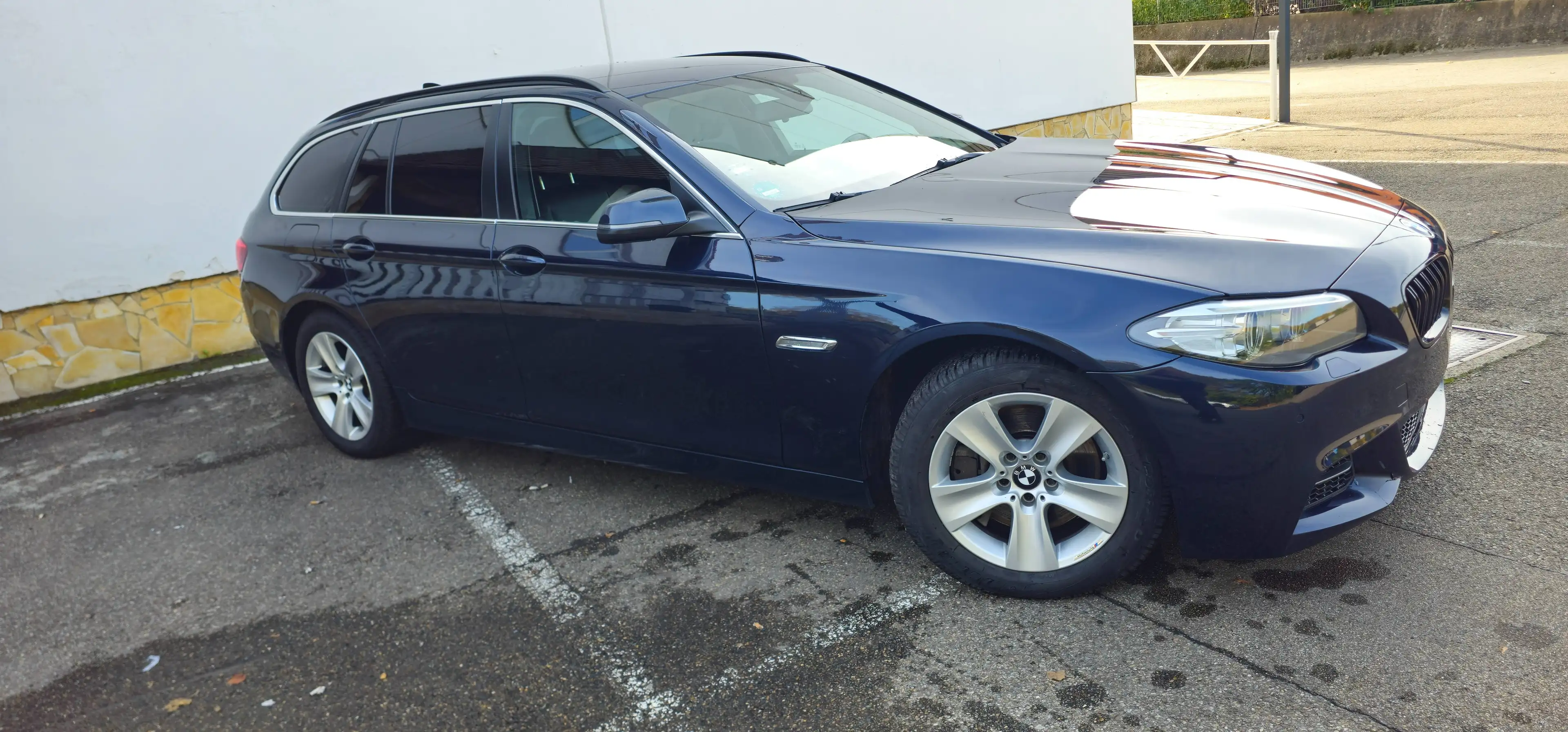 BMW 535 535 d xDrive — photo 15