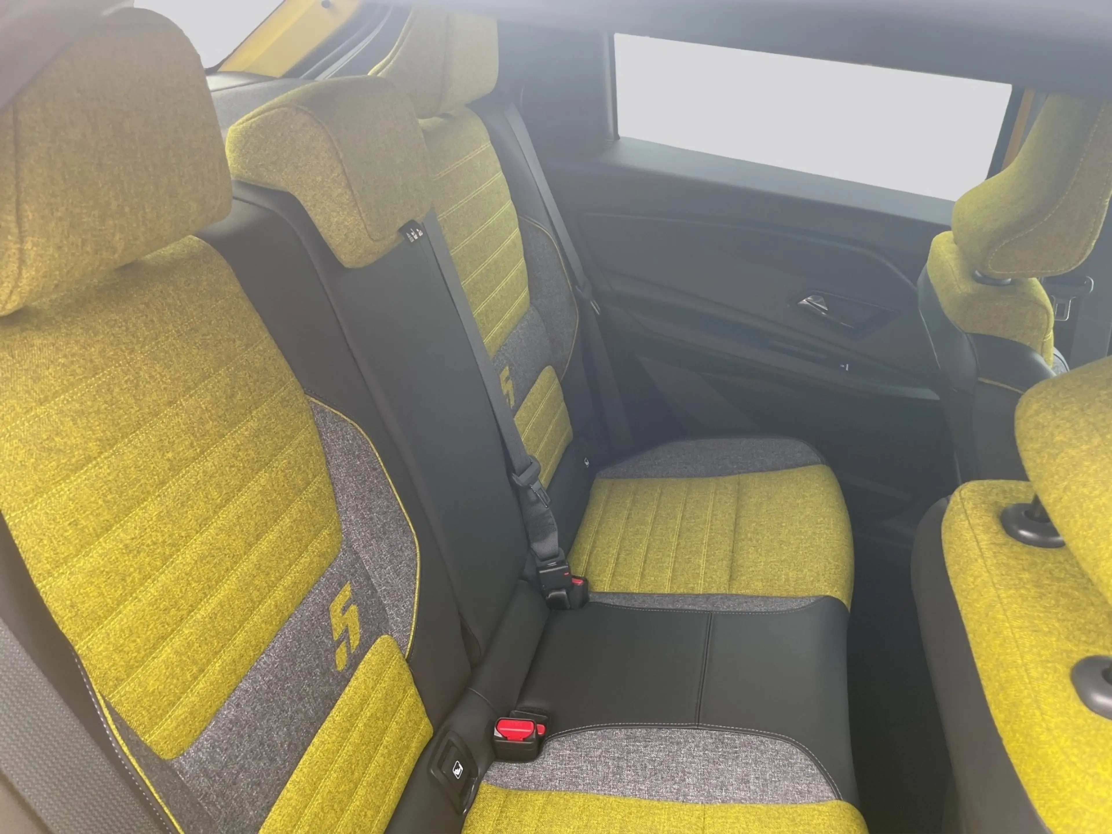 Renault R 5 E-Tech Iconic Five 150 Comfort Range — photo 9