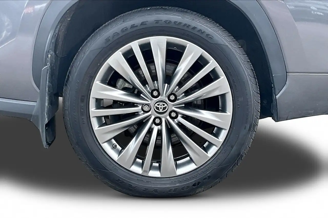 Toyota Highlander photo Toyota Highlander