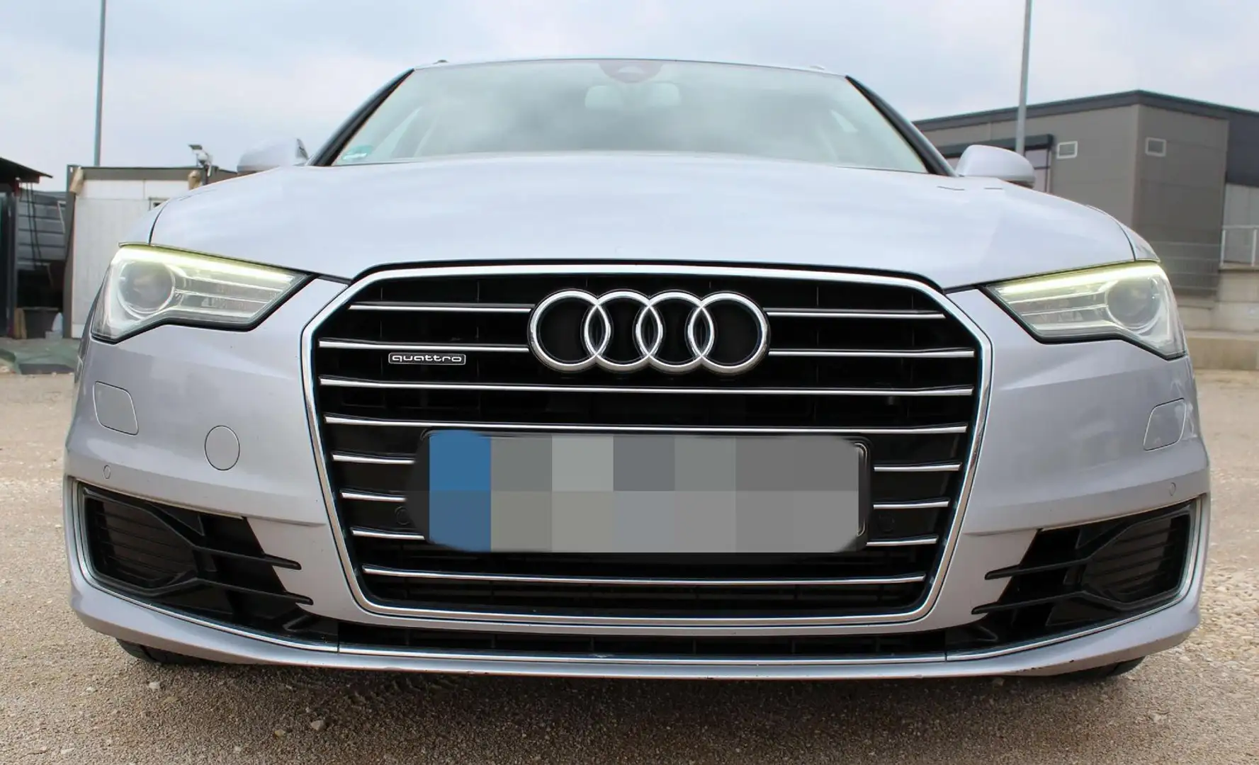 Audi A6 Avant 3.0 TDI, quattro, NAVI, XENON,WEBASTO, Argento - 2
