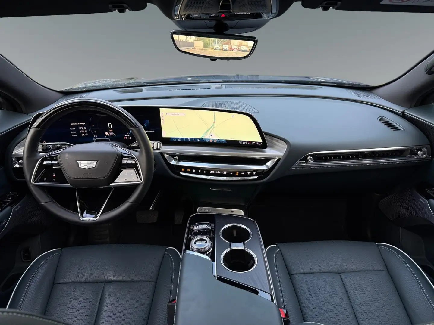 Cadillac Lyriq 600 E4 LUXURY Blau - 2