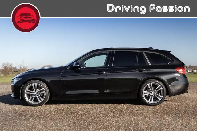 BMW 328 3-serie Touring 328i F31 | Pano | HUD | Sport Line