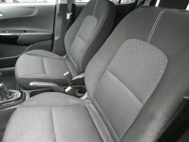 Kia Picanto view 12