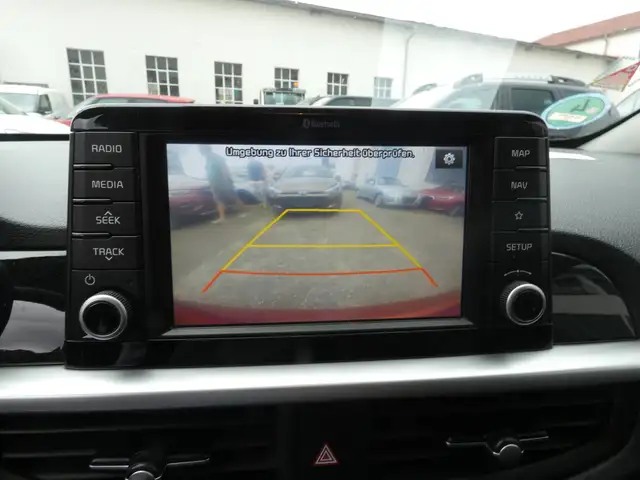 Kia Picanto view 14