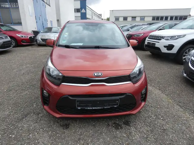 Kia Picanto view 2