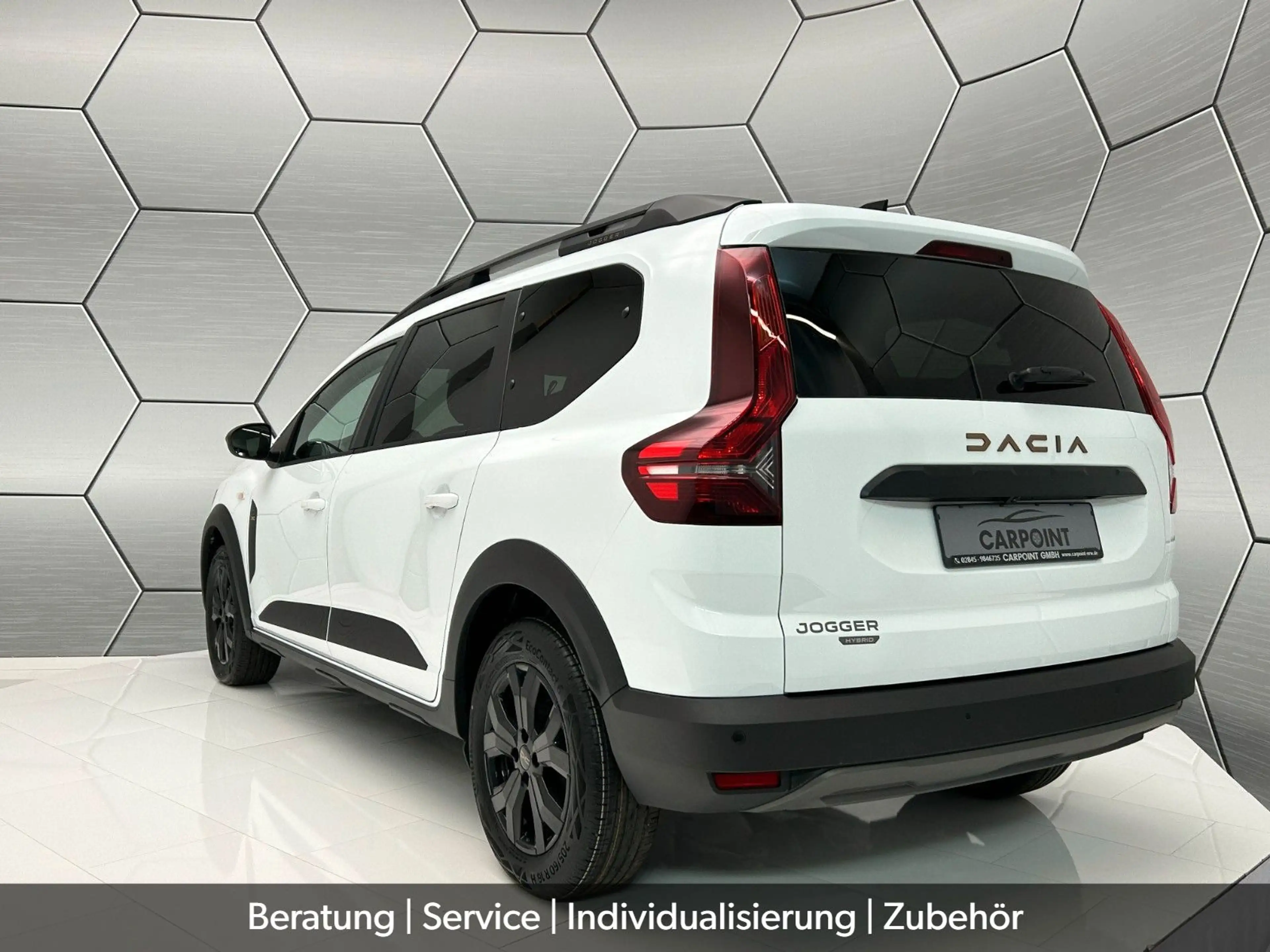 Dacia Jogger Extreme hybrid 155 7-Sitz. Winter Driving — photo 3