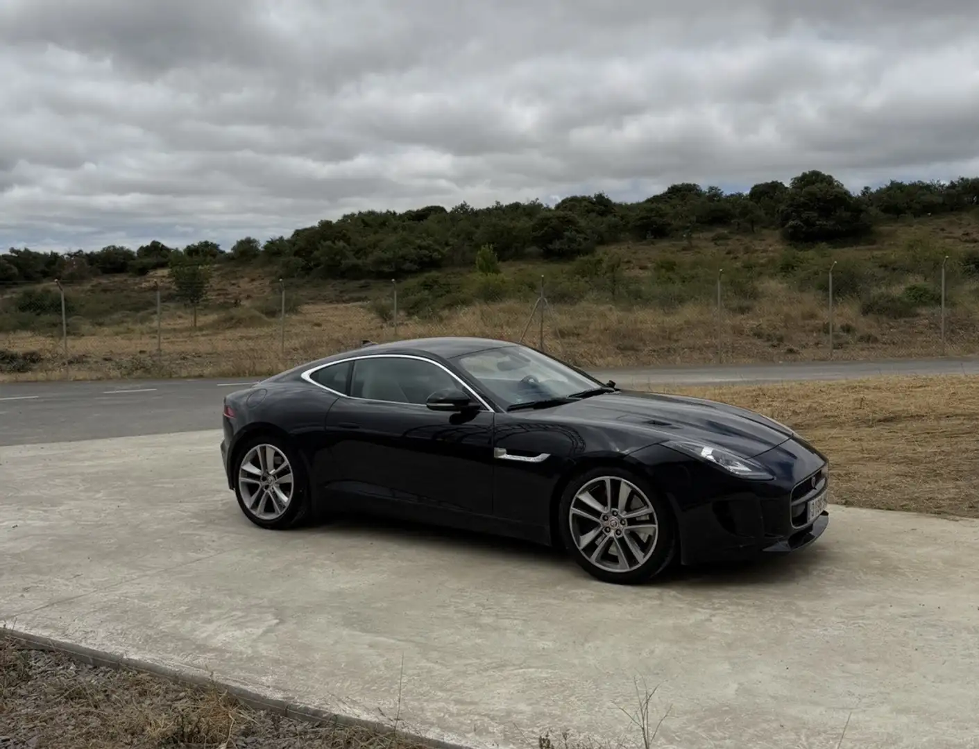 Jaguar F-Type Coupé 3.0 V6 S AWD Aut. 380 - 1