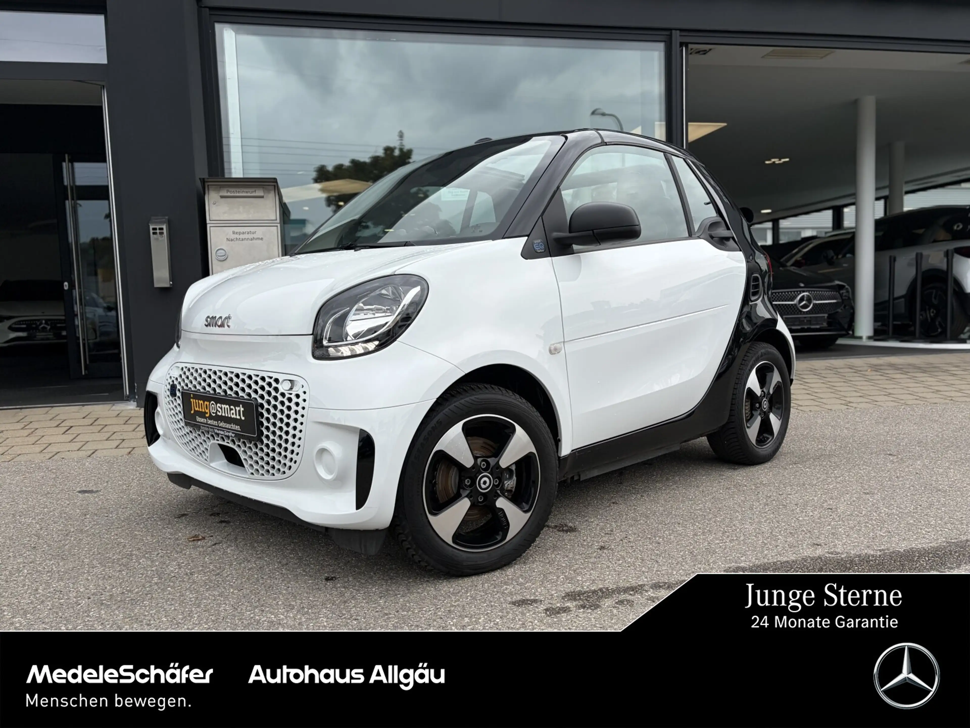 smart forTwo EQ fortwo cabrio Passion Sitzh Tempo PlusP 15"LM