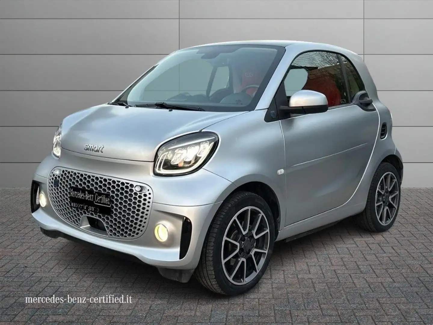 smart forTwo EQ Mattrunner (4,6kW) Argento - 1