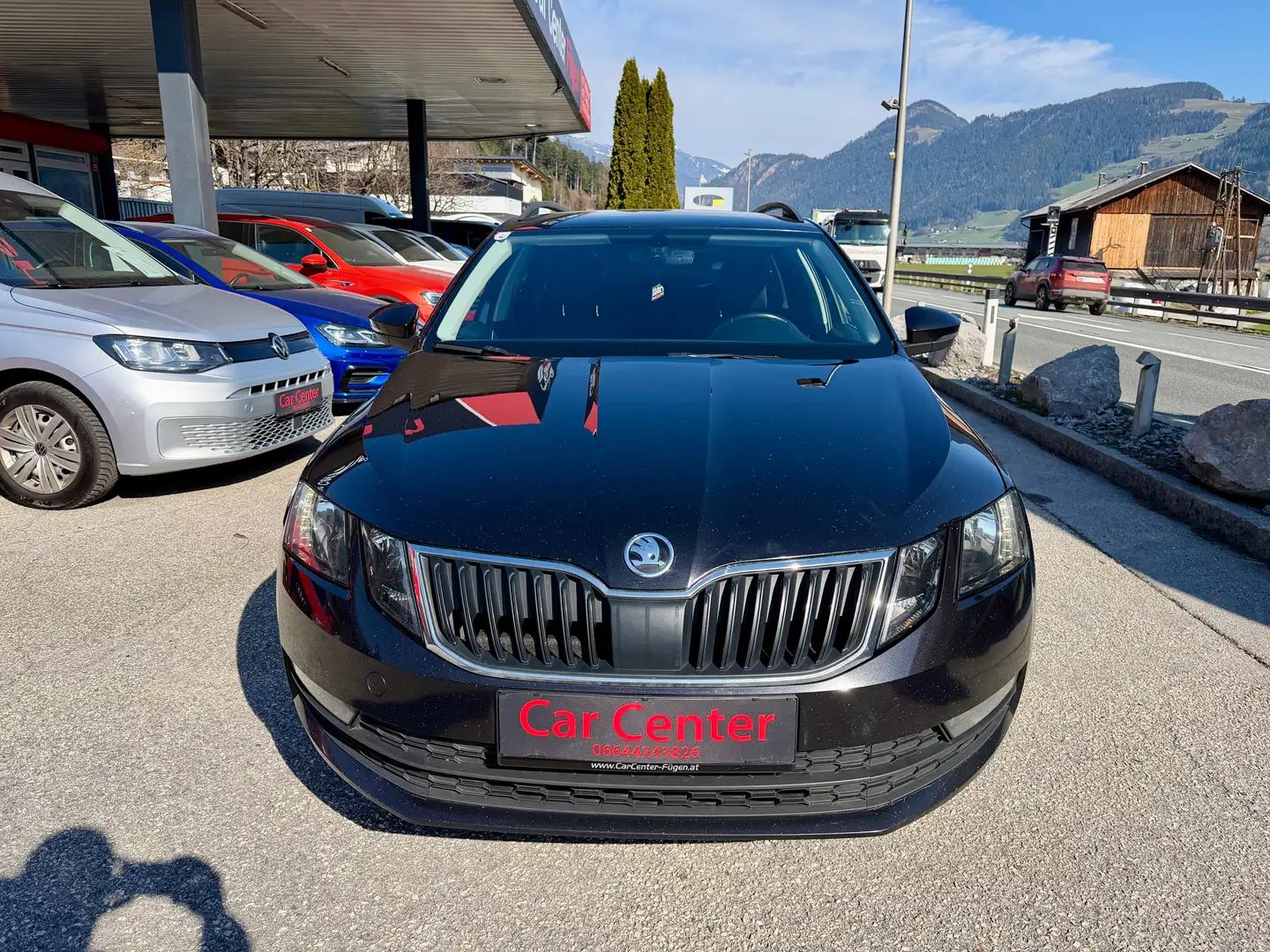 Skoda Octavia 1,6 TDI Ambition ACC Schwarz - 2