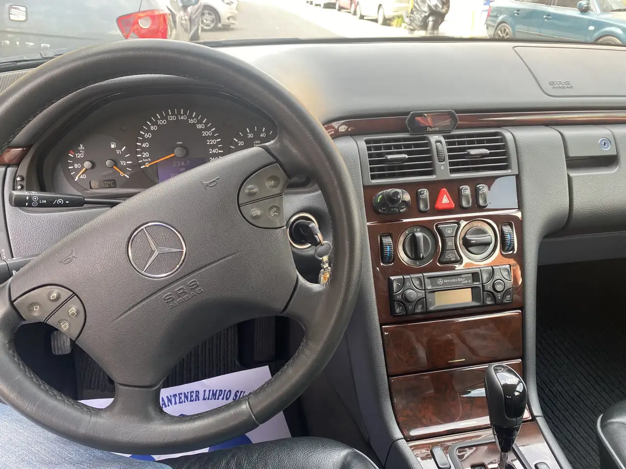 Mercedes-Benz E 200 K Elegance, foto 7