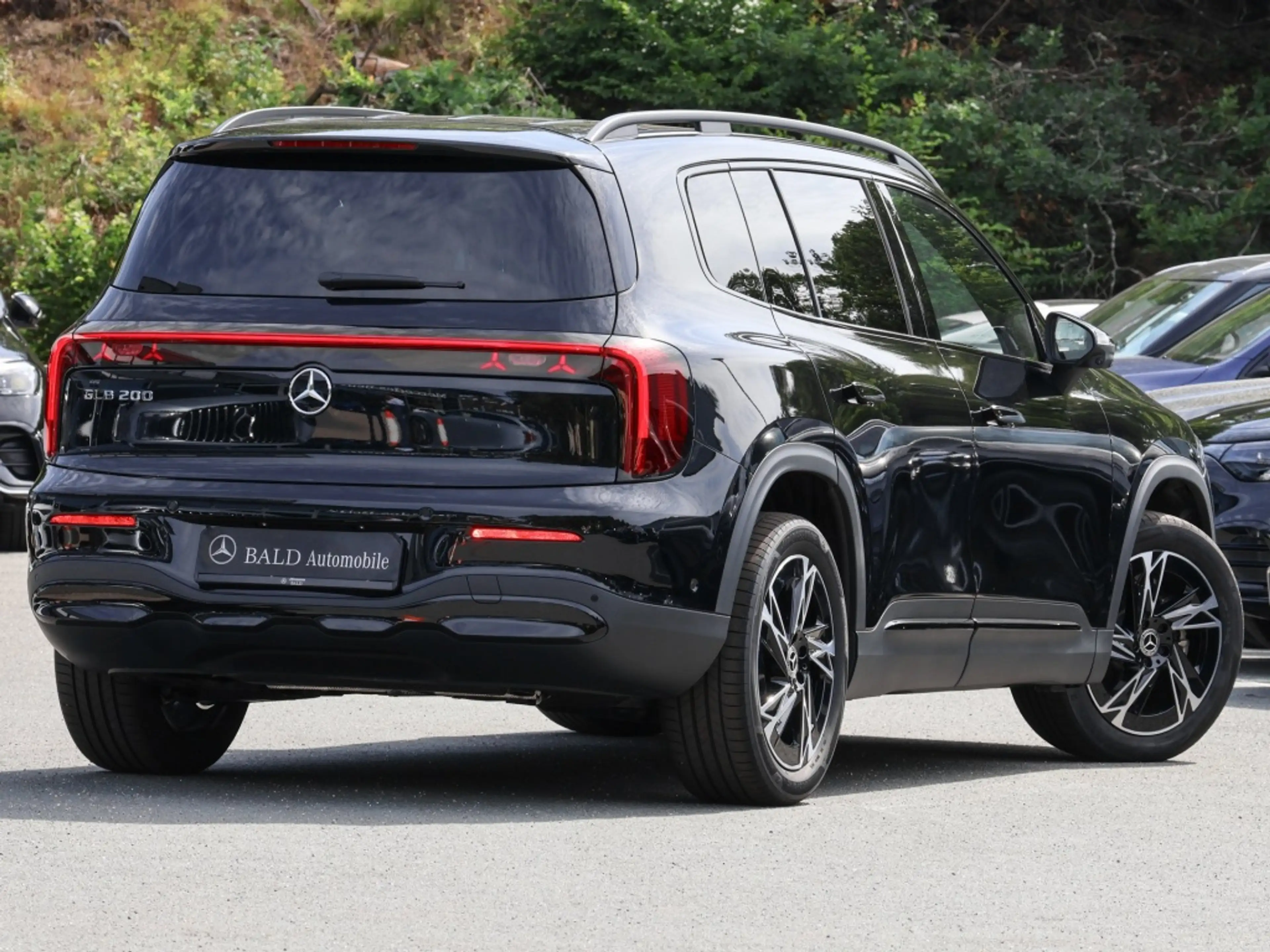 Mercedes-Benz GLB 200 Pano+Progressive+Super+MLB+Memo+Night — photo 3