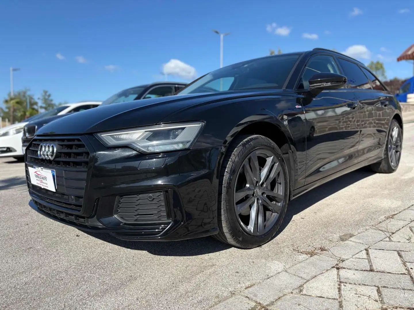 Audi A6 Avant 40 2.0 TDI S tronic S-LINE Nero - 1