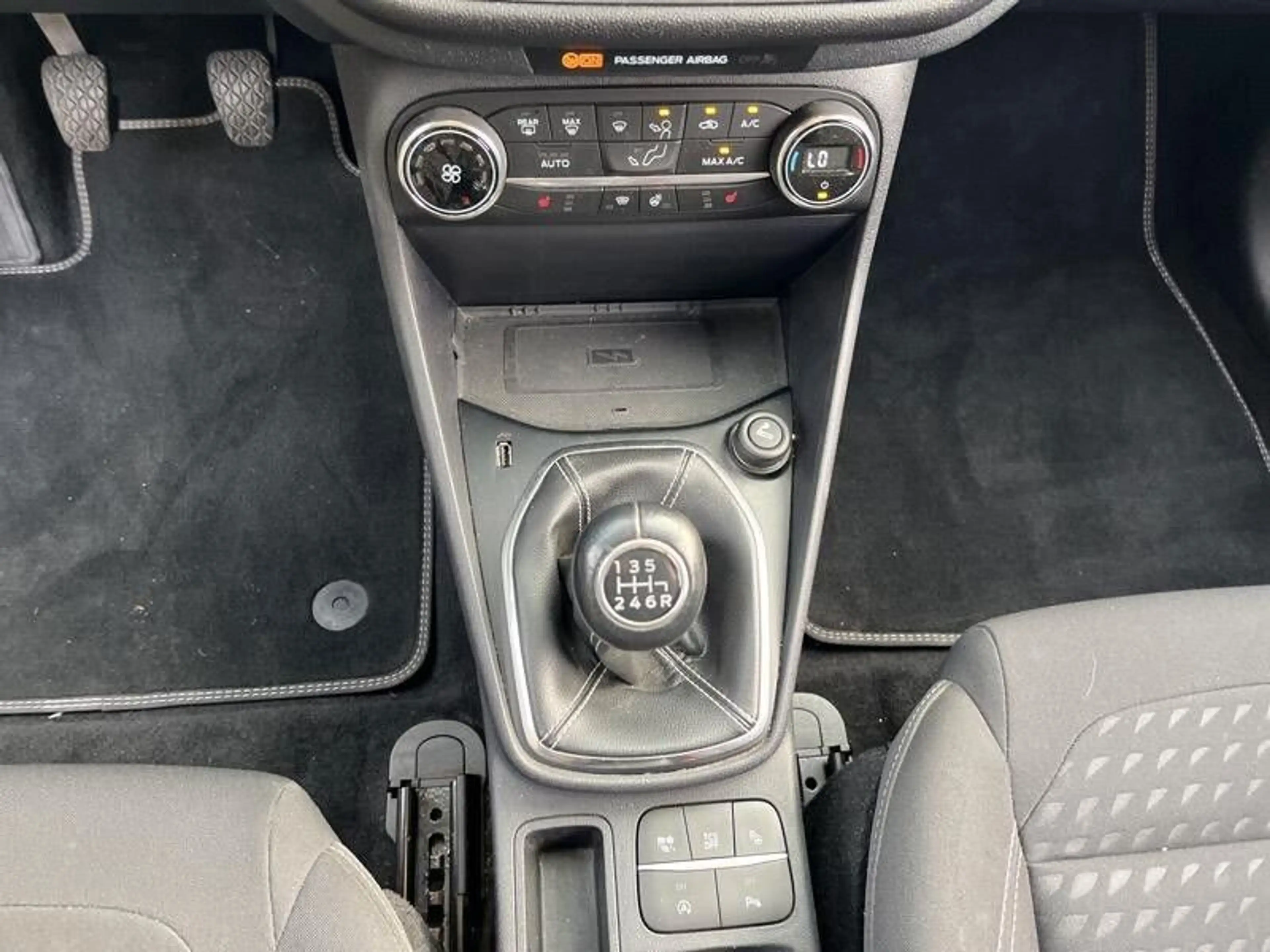 Ford Fiesta Titanium X |ACC|Kamera|LED|Lane|CarPlay — photo 6