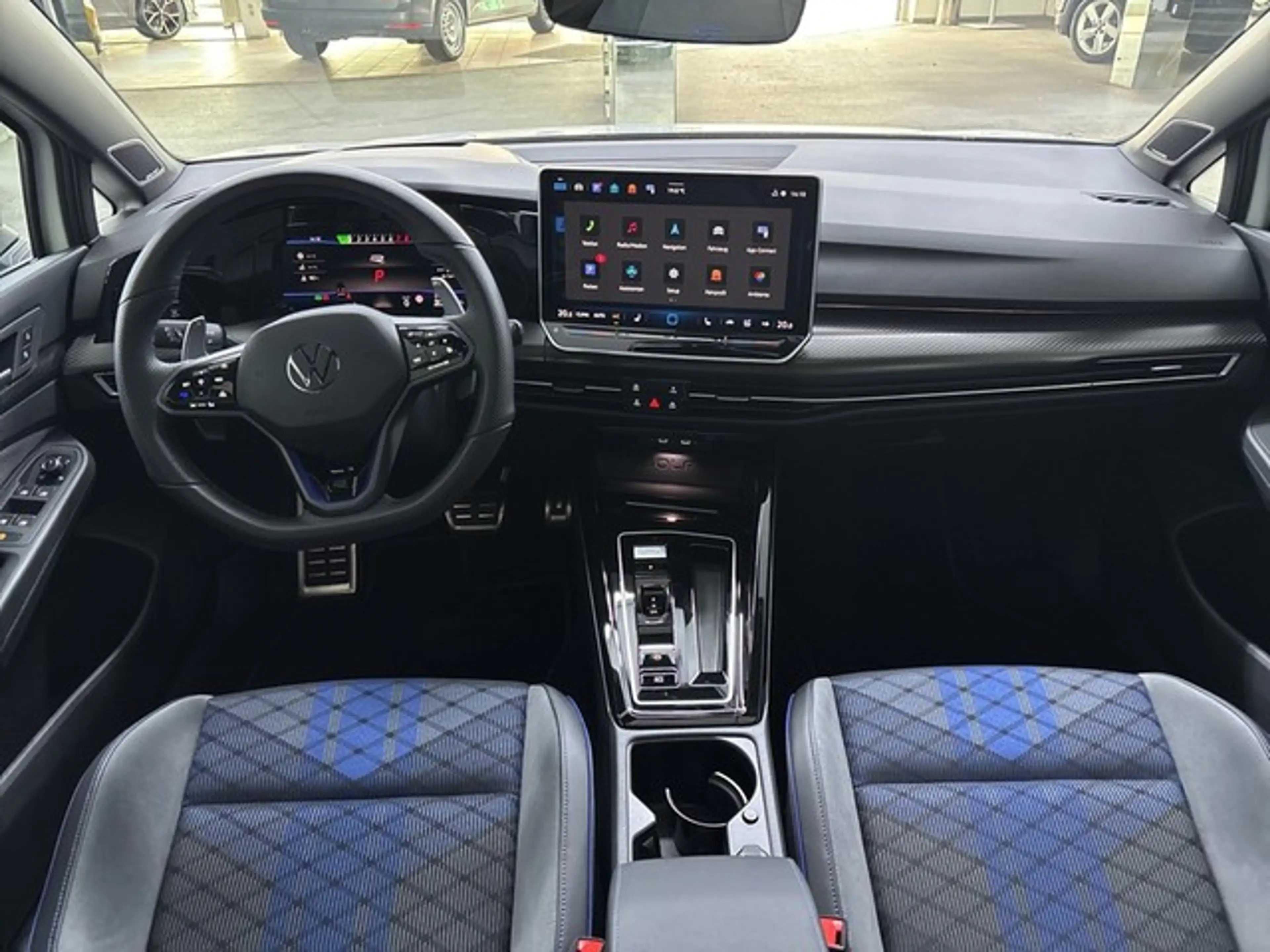 Volkswagen Golf R 2.0 TSI Black Edition 4M*Pano*Kamera*DCC* — photo 14