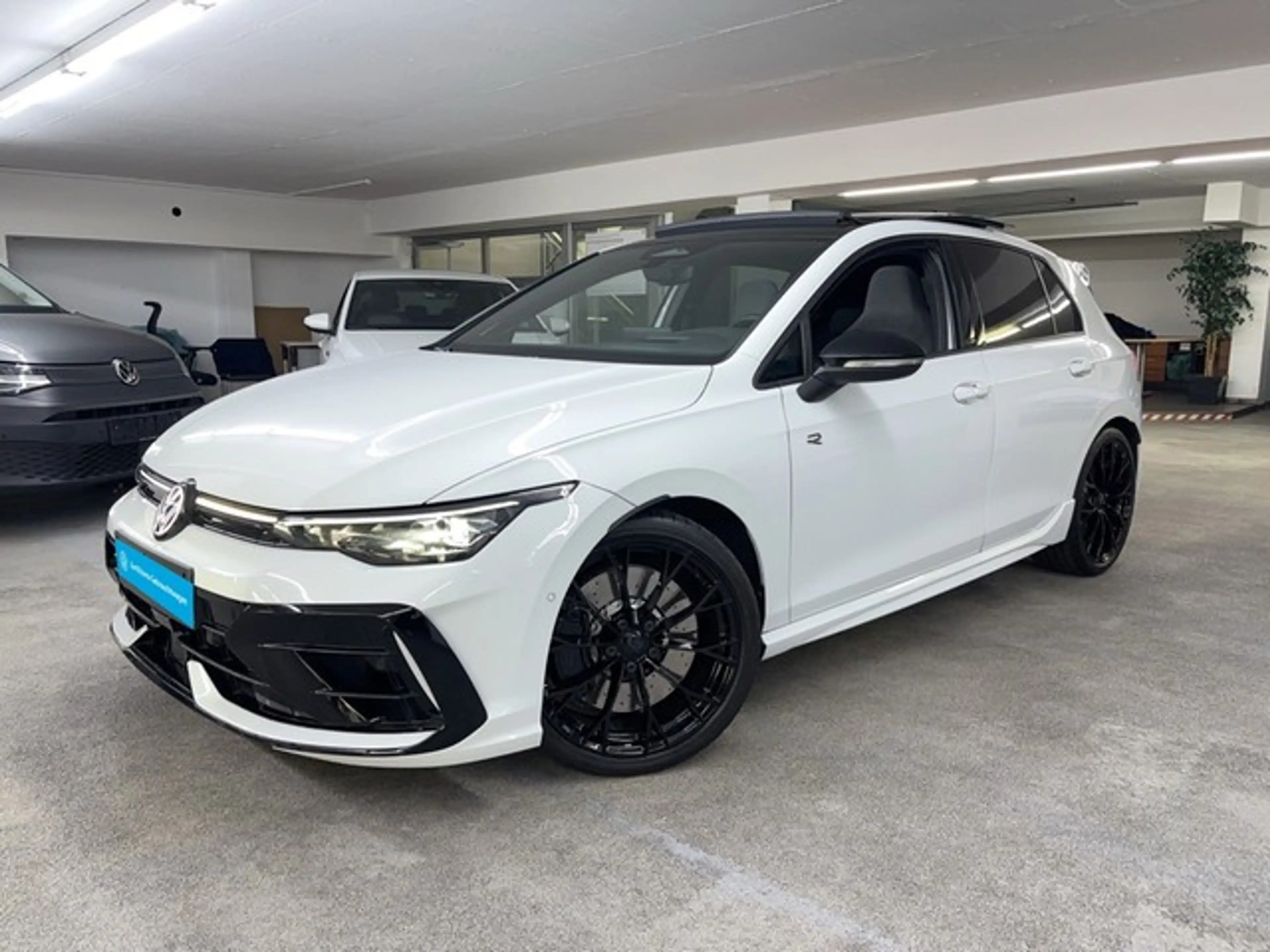 Volkswagen Golf R 2.0 TSI Black Edition 4M*Pano*Kamera*DCC*