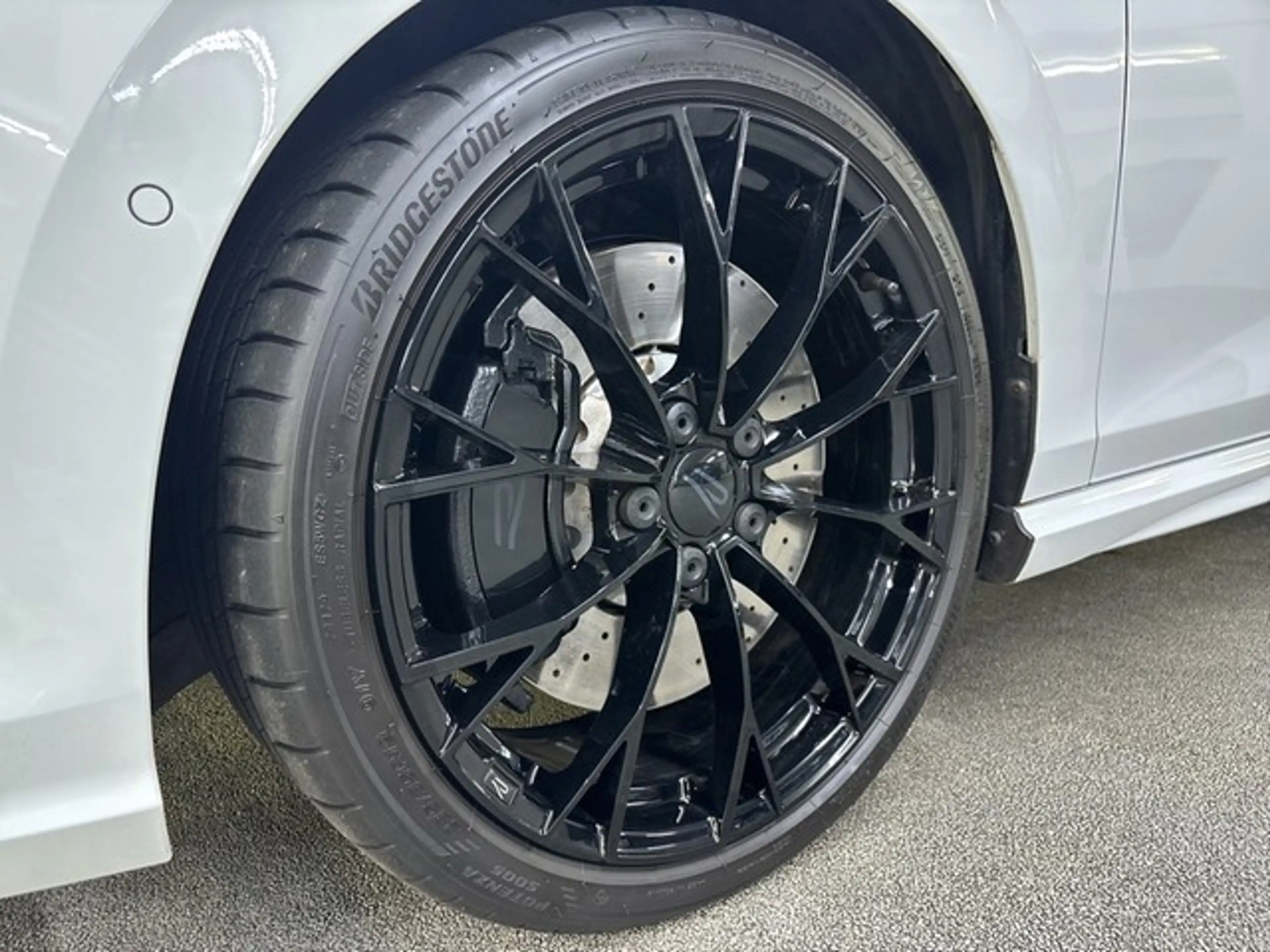 Volkswagen Golf R 2.0 TSI Black Edition 4M*Pano*Kamera*DCC* — photo 13