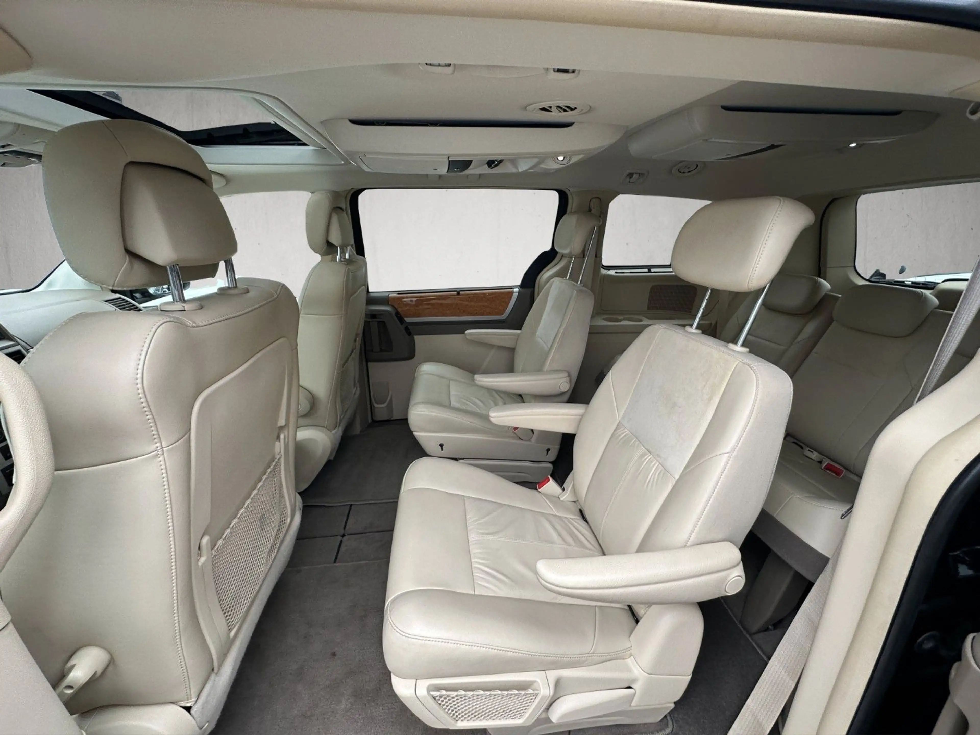 Chrysler Grand Voyager V6 Town & Country *Leder*7-Sitzer* — photo 9