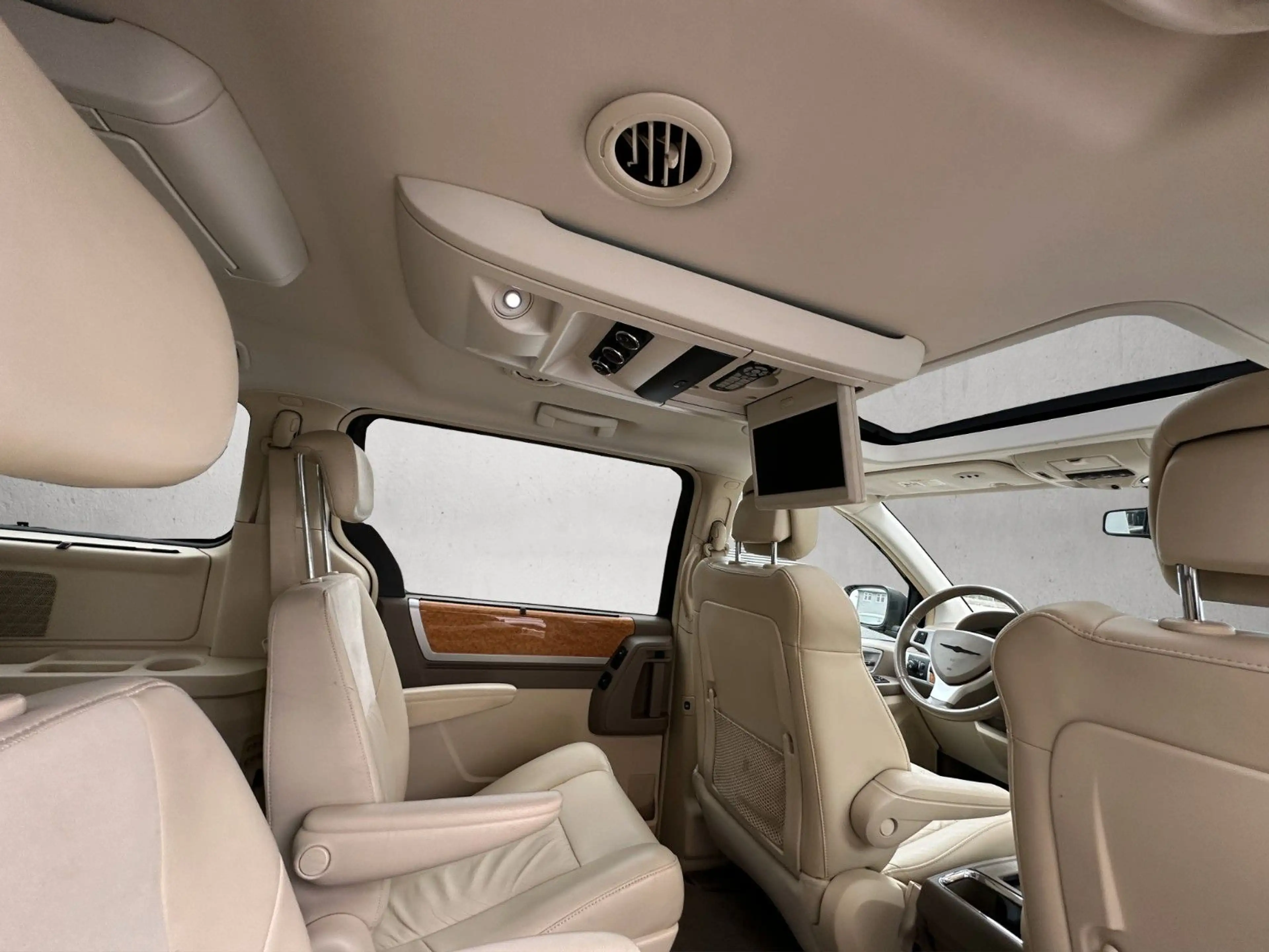 Chrysler Grand Voyager V6 Town & Country *Leder*7-Sitzer* — photo 11
