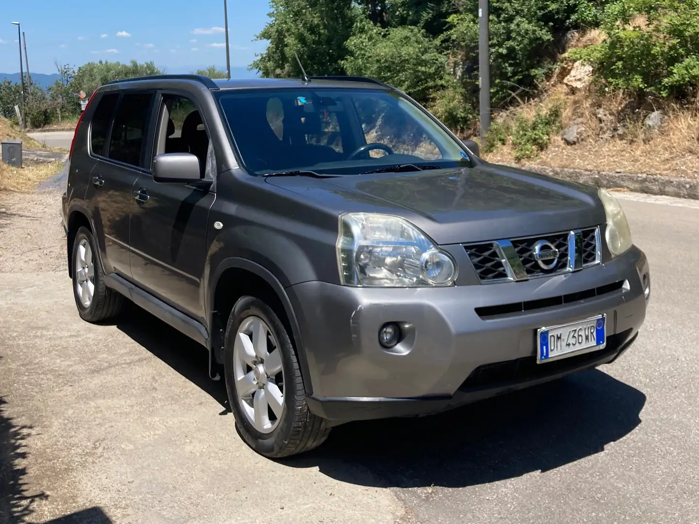 Nissan X-Trail X-Trail 2.0 dci LE 173cv Gri - 1