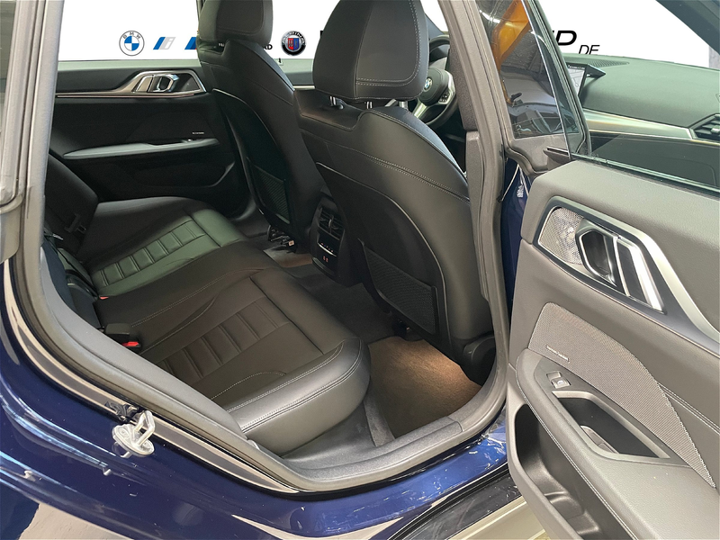 BMW 440 M440i xDrive Gran Coupé — photo 11