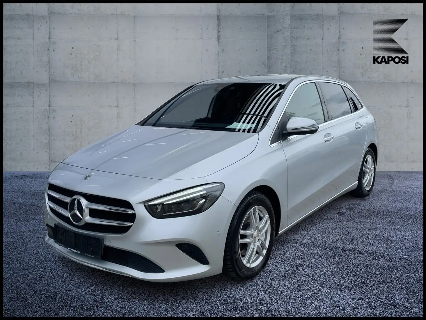 Mercedes-Benz B 180 Progressive KeyLess PDC SHZ SpurH LED  MBUX Silber - 1