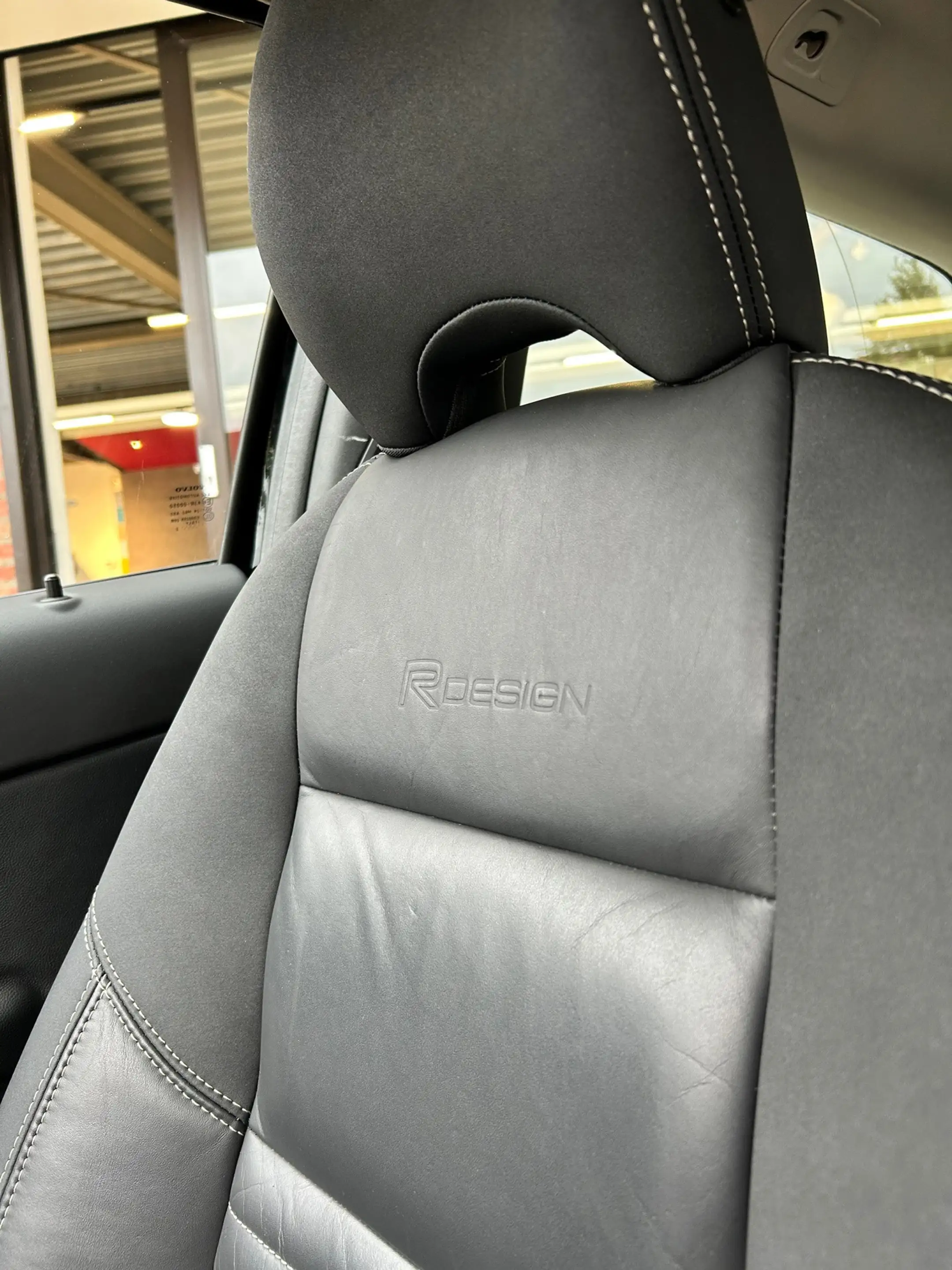Volvo C30 2.0 R-Edition — photo 12
