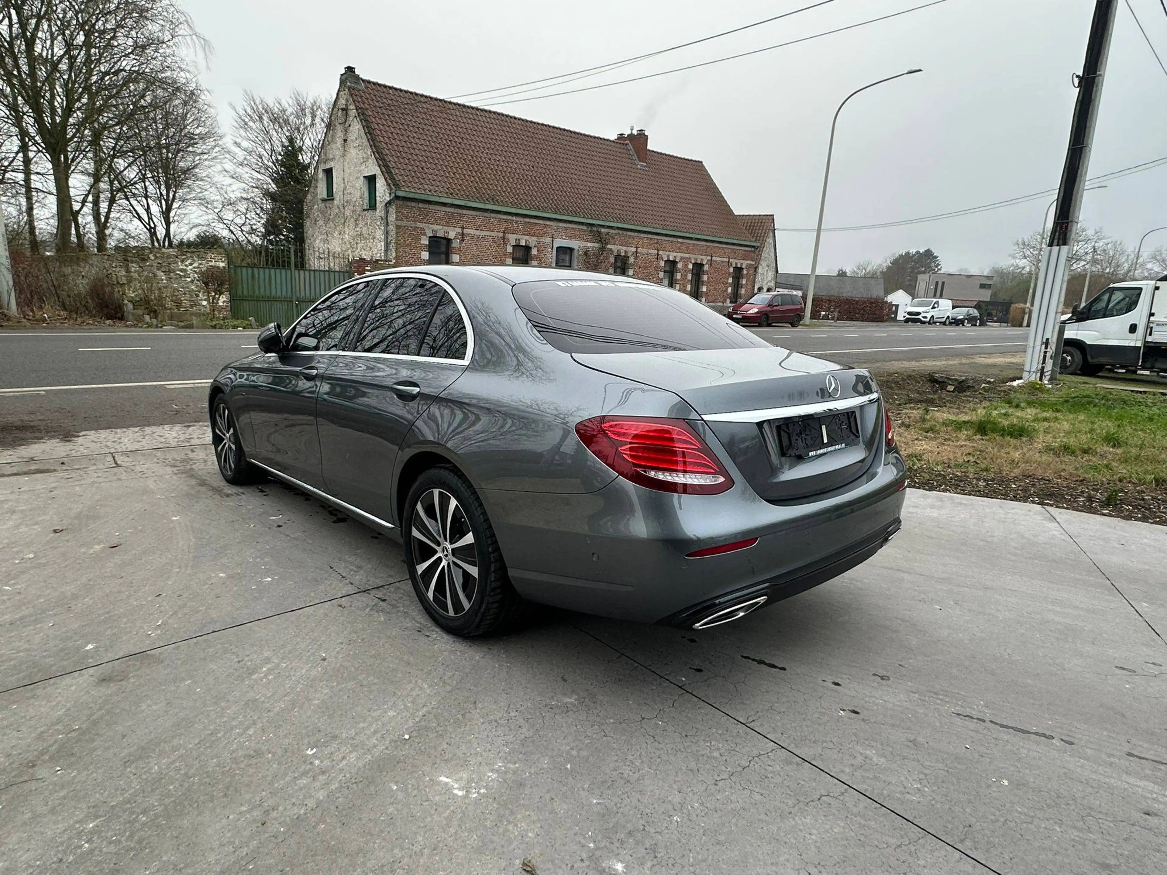 Mercedes-Benz E 300 EQ Power - ! Burmeister ! - 9G Tronic - Cam360° — photo 6