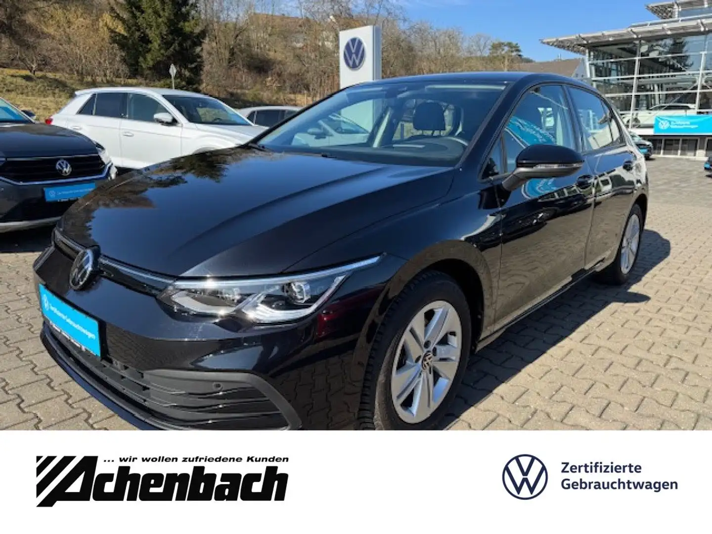 Volkswagen Golf VIII Life 1.5 TSI, IQ-Light,ACC,Sitzhzg,Keyle Noir - 1
