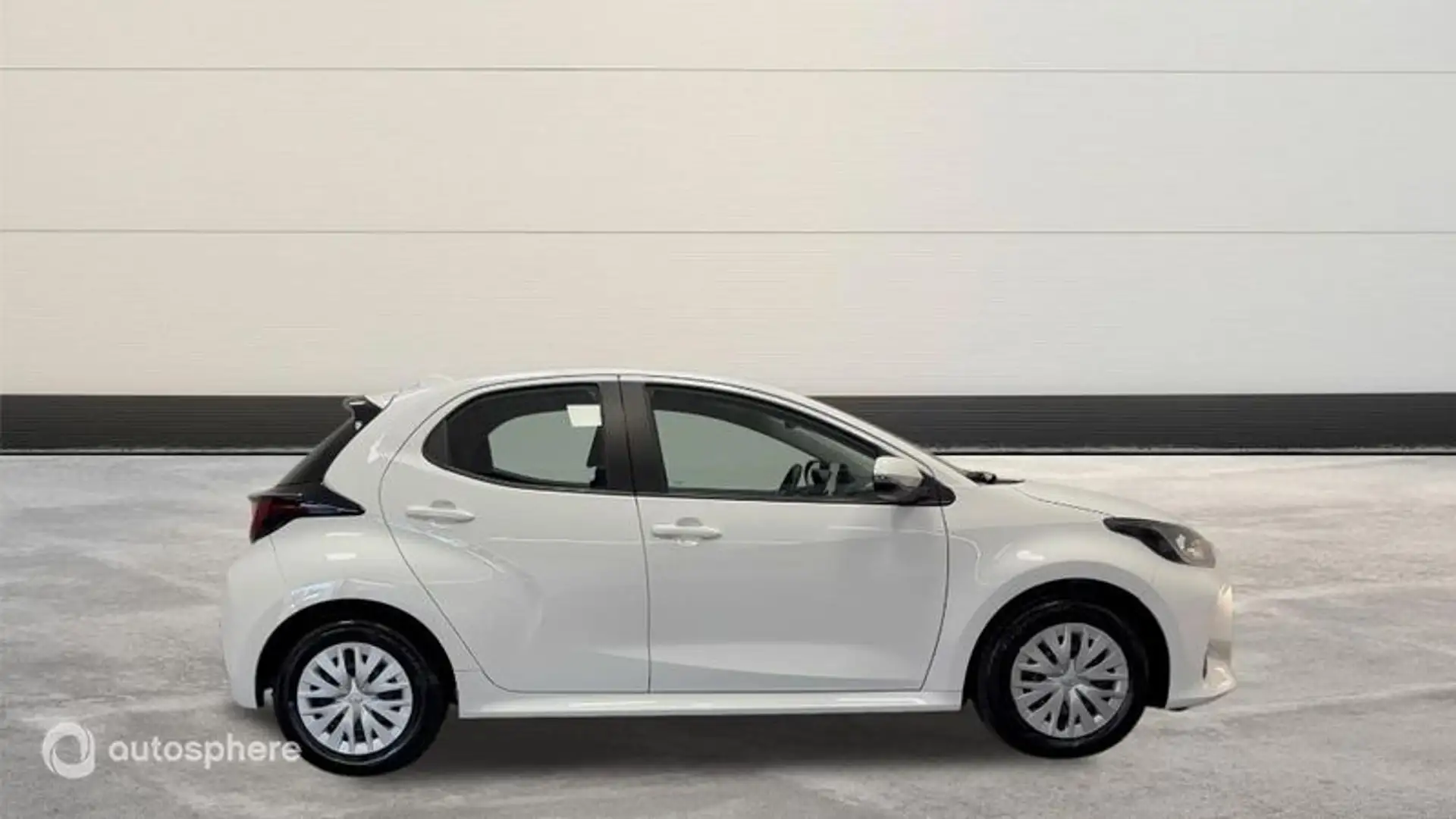 Toyota Yaris 116h Dynamic Business 5p + Programme Beyond Zero A - 2
