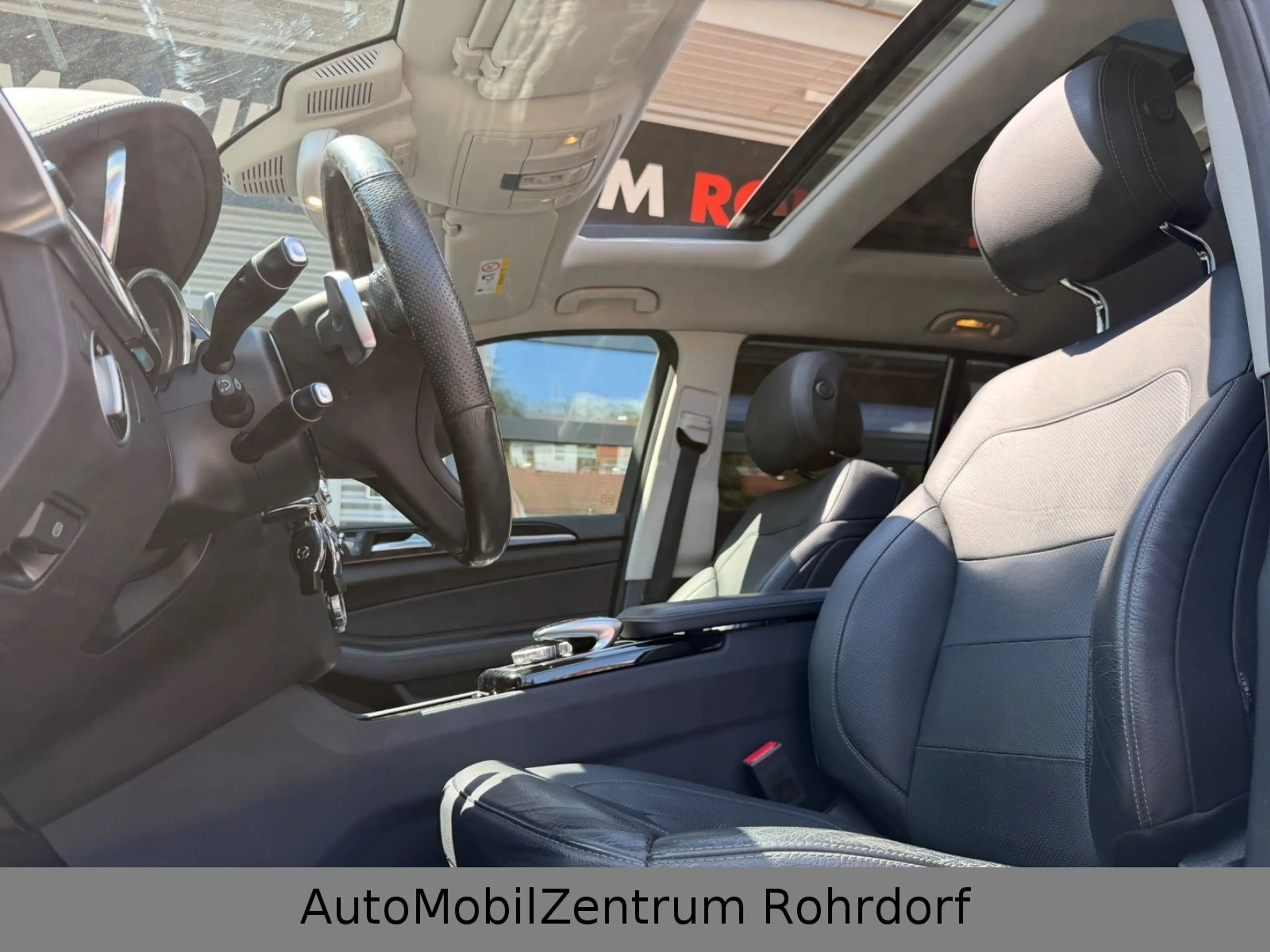 Mercedes-Benz GLS 400 *AMG*PANO*DISTR*7SITZ*360*STHZG*MASS*H&K — photo 10