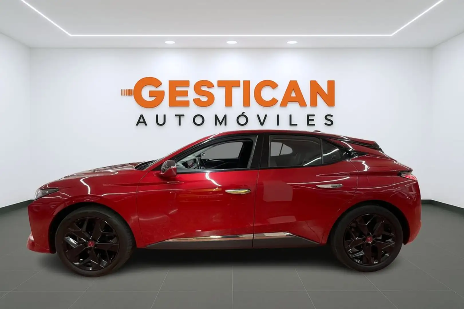 DS Automobiles DS 4 E-TENSE 225 PERFORMANCE LINE + Rojo - 2