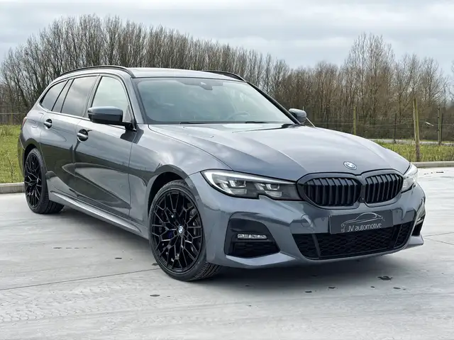 BMW 330 Touring 330eA PHEV * M-PACK * PANO * 360° CAM *