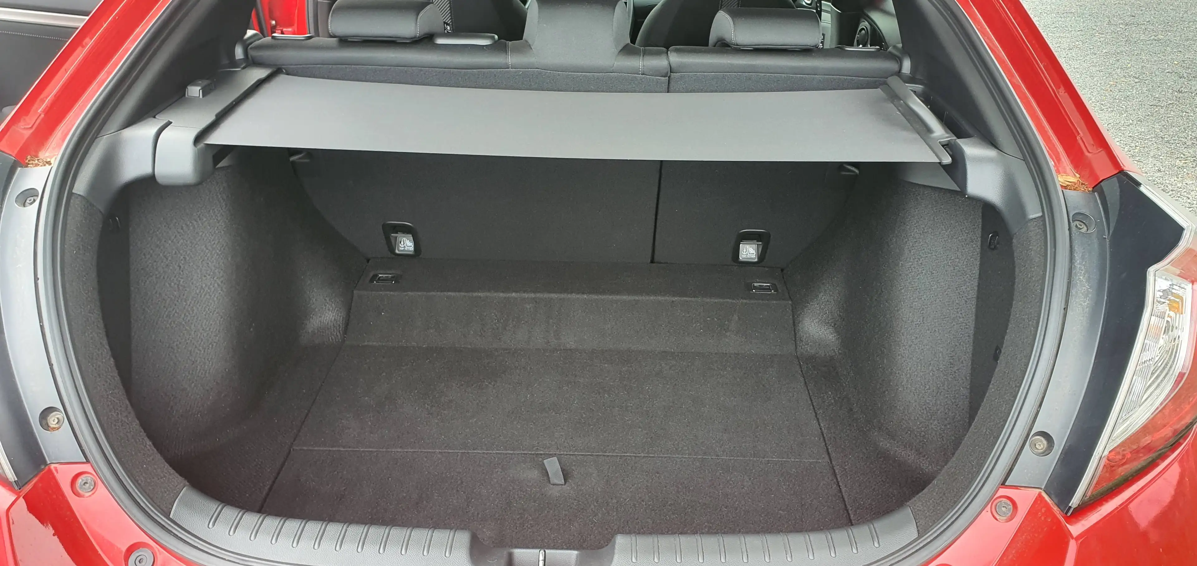 Honda Civic 1.0 Elegance — photo 11