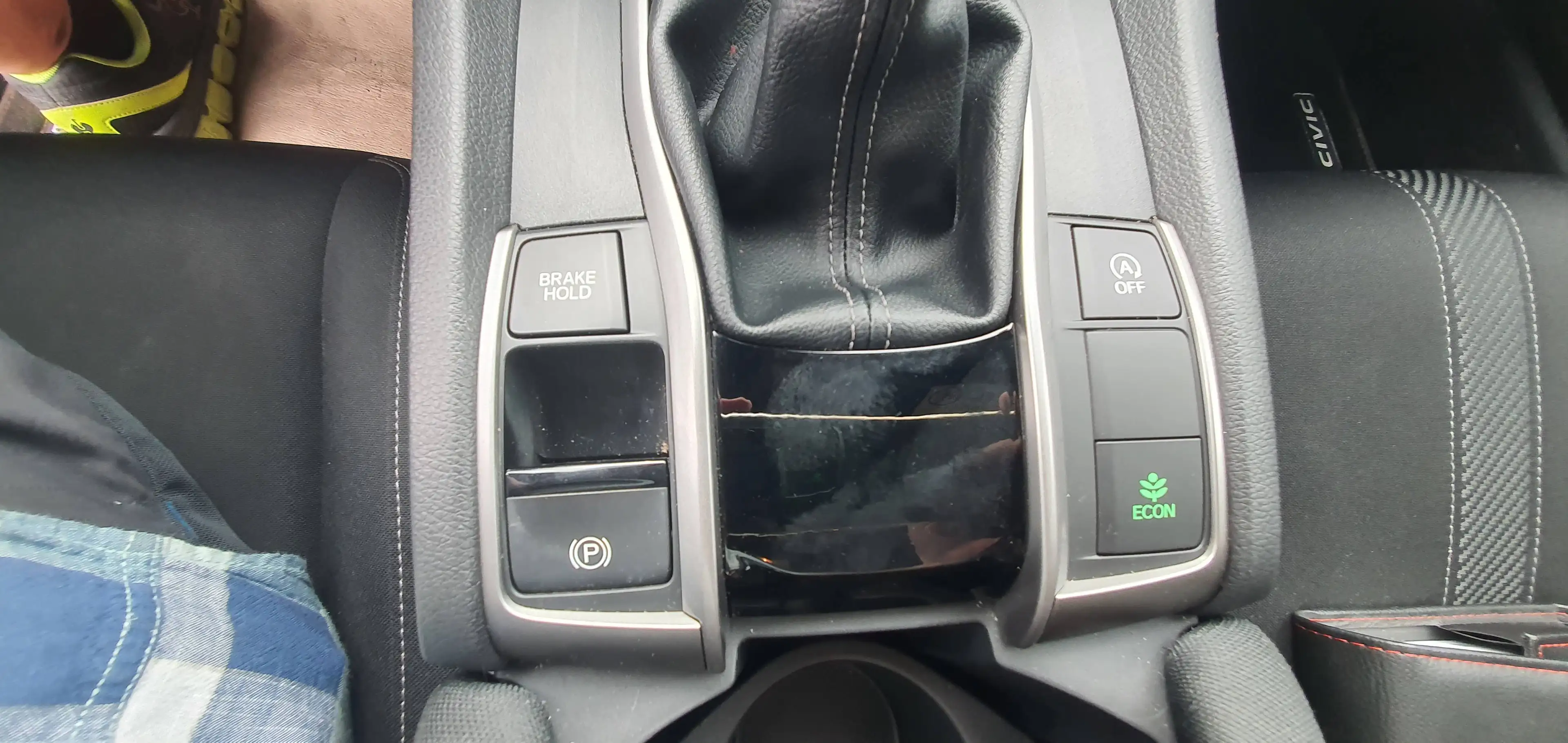 Honda Civic 1.0 Elegance — photo 22