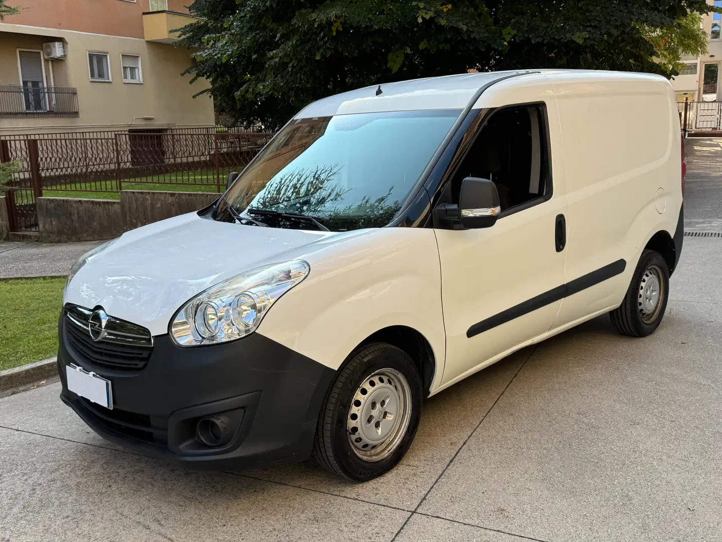 Opel Combo van 1.3 cdti 90cv L1H1 E5+(E5) Bianco - 1