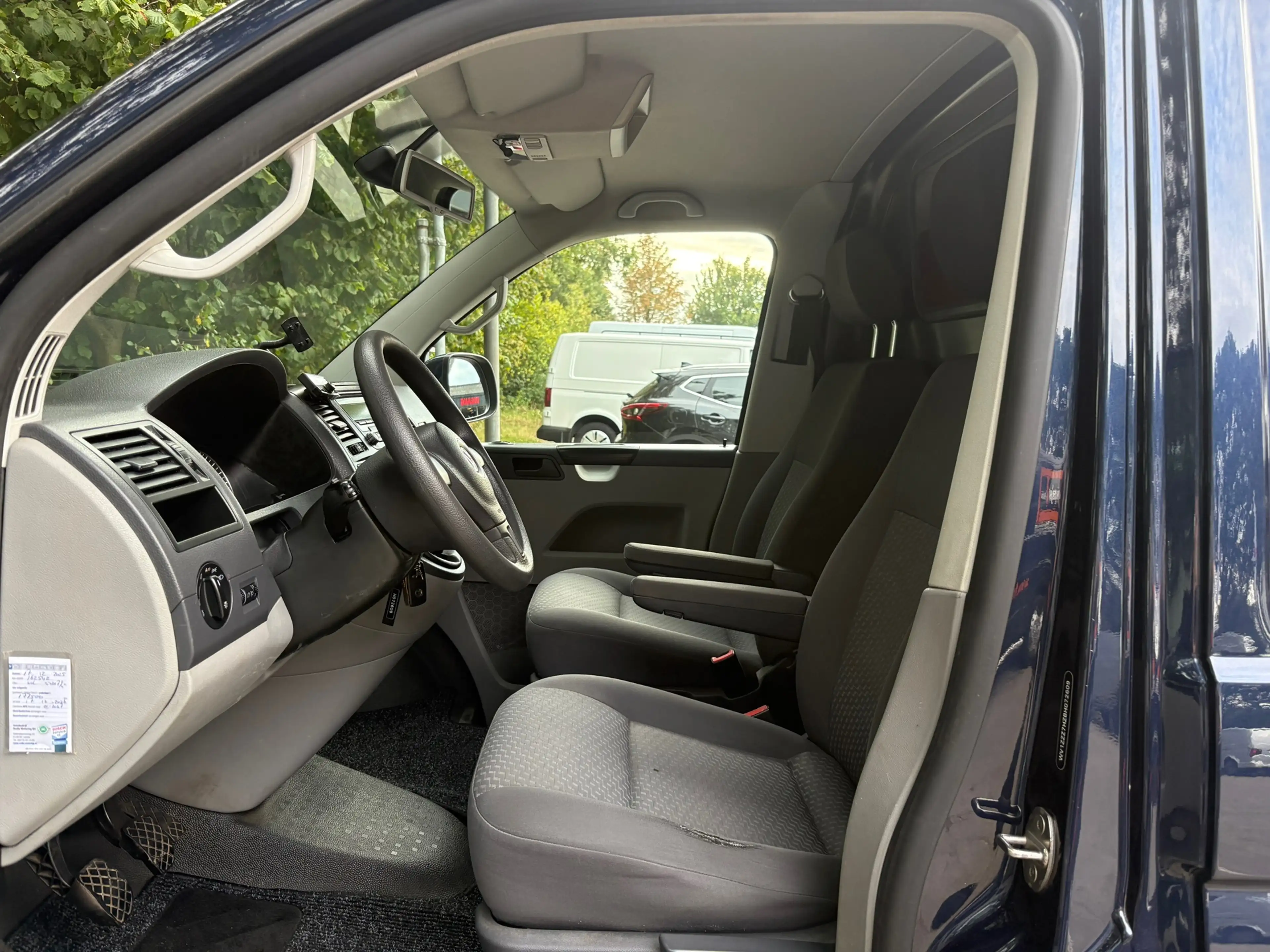 Volkswagen Transporter 2.0 TDI L1H1|NAP|140PK|trekhaak*2500KG*|airco|crui — photo 29