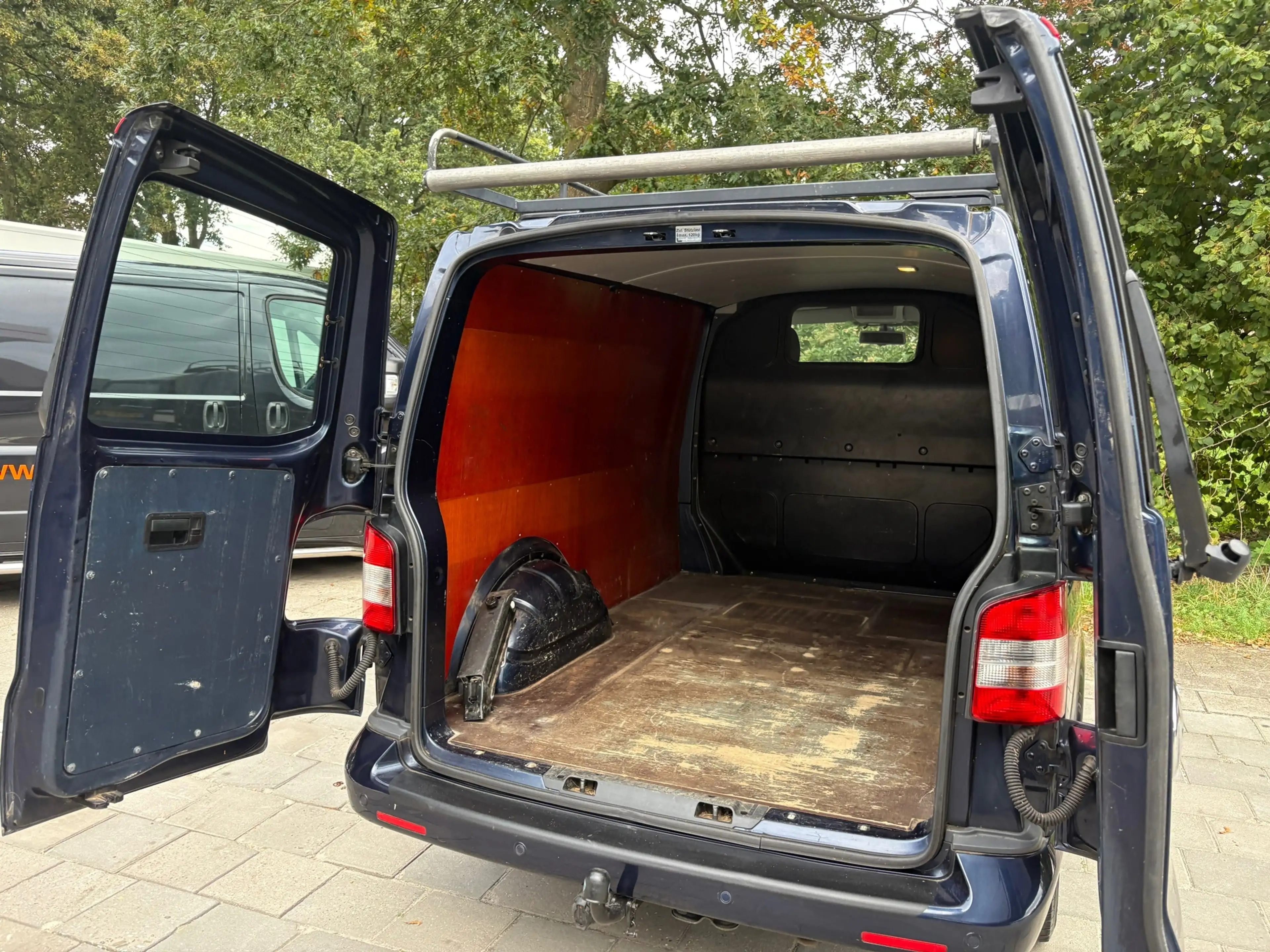 Volkswagen Transporter 2.0 TDI L1H1|NAP|140PK|trekhaak*2500KG*|airco|crui — photo 35