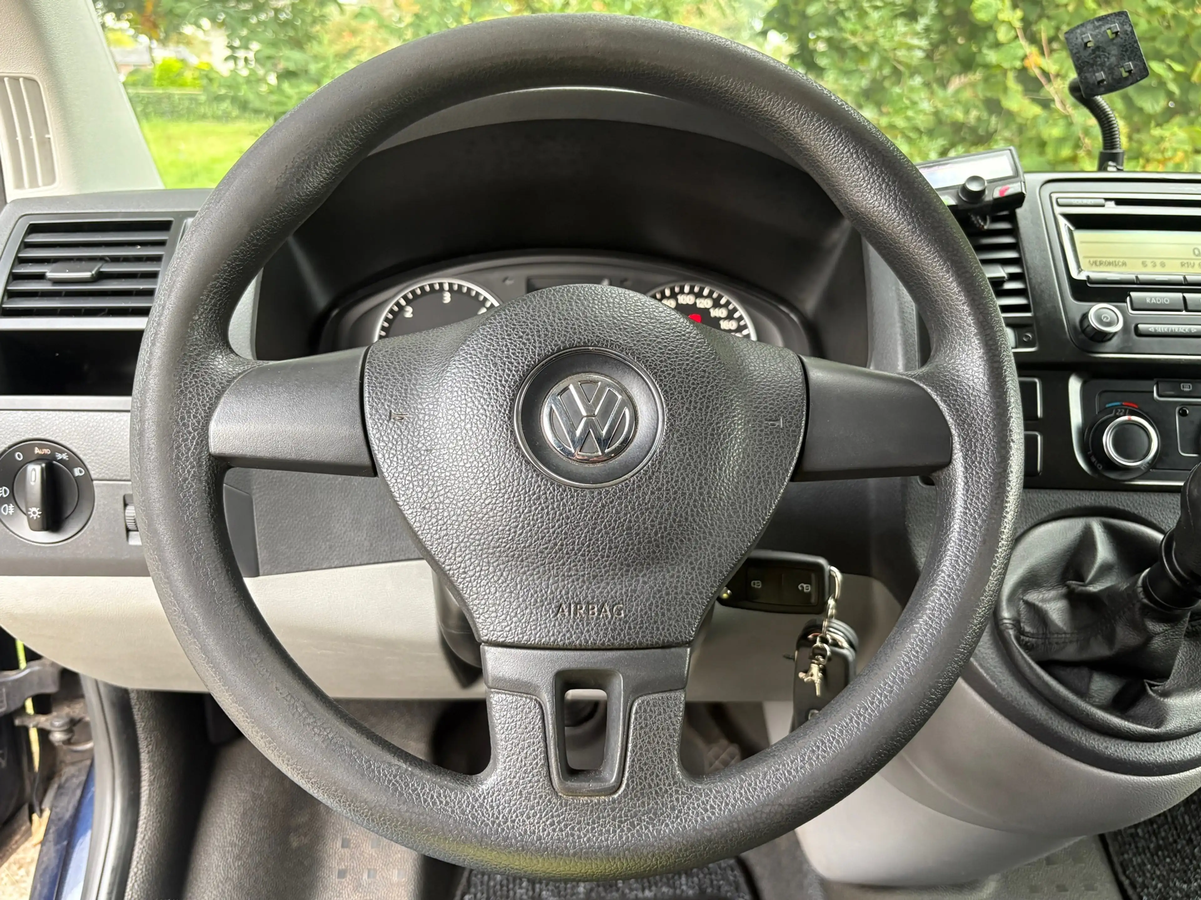 Volkswagen Transporter 2.0 TDI L1H1|NAP|140PK|trekhaak*2500KG*|airco|crui — photo 13