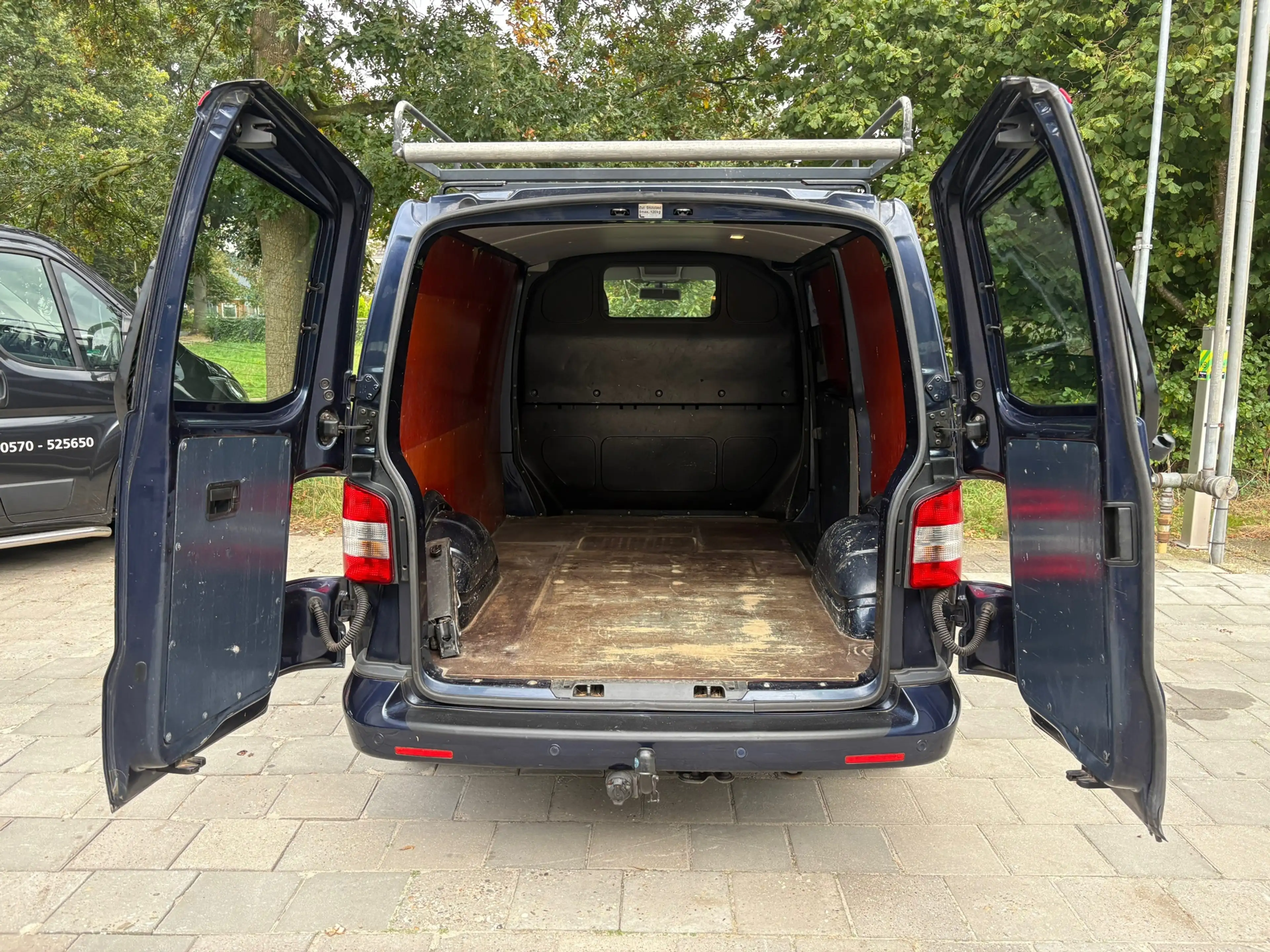 Volkswagen Transporter 2.0 TDI L1H1|NAP|140PK|trekhaak*2500KG*|airco|crui — photo 8
