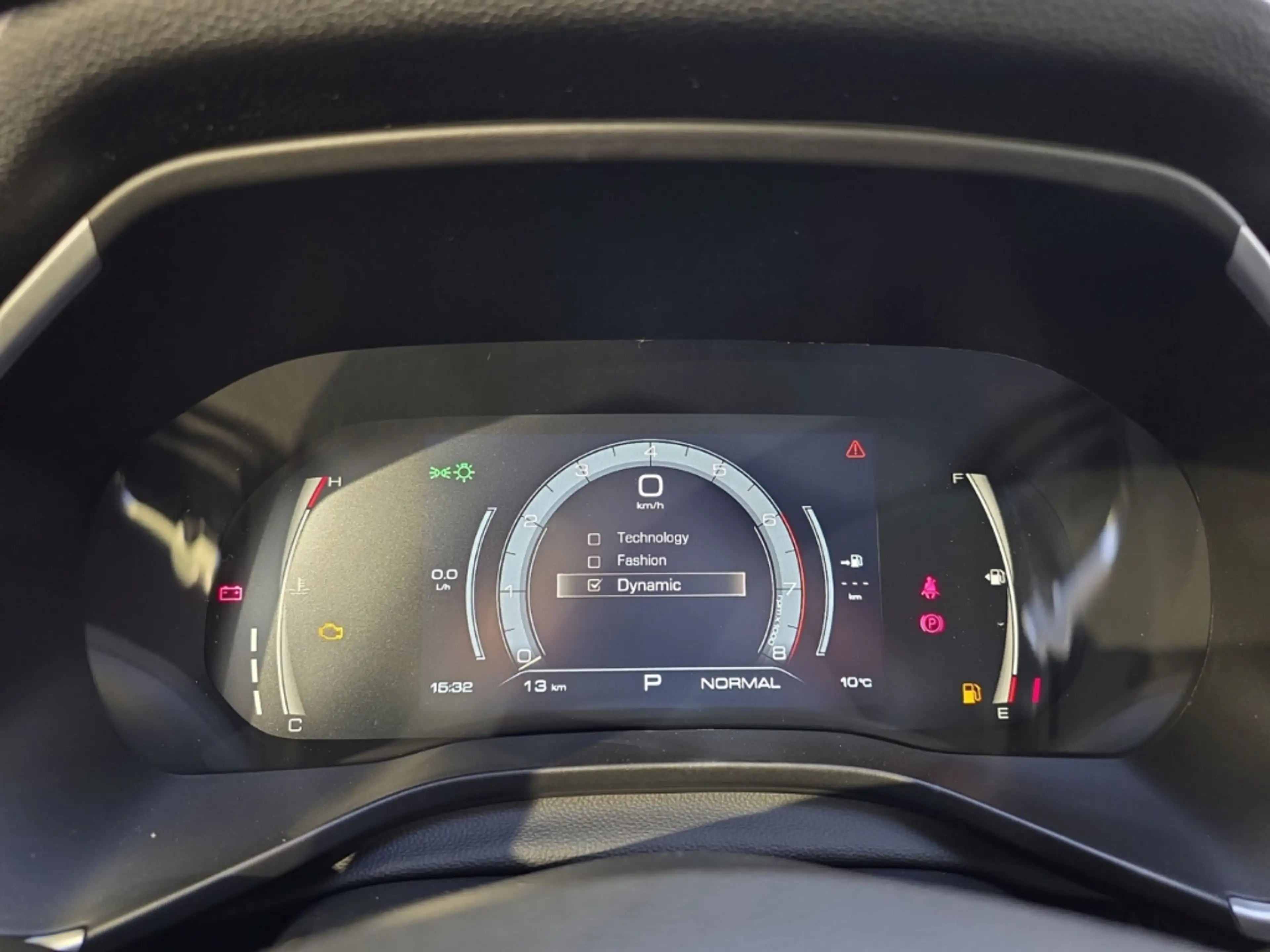 GWM HAVAL Jolion Pro 1.5 Turbo 7G-DCT Premium *sofort* Pano App-Navi Ka — photo 11