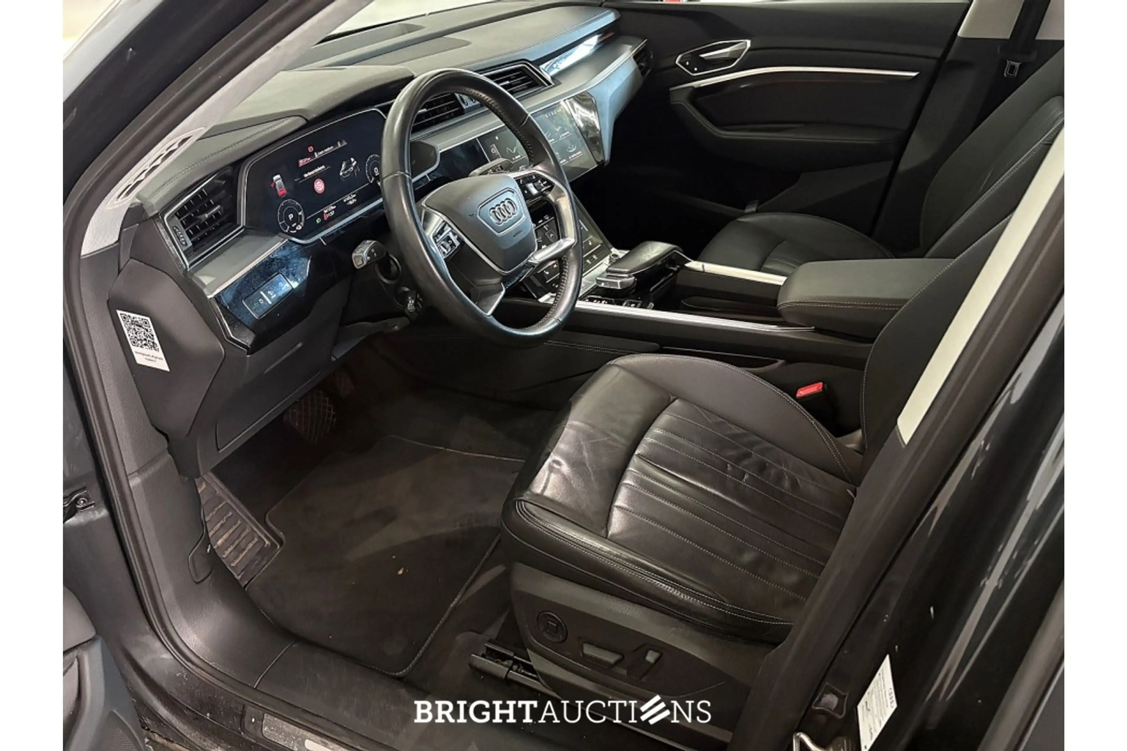 Audi e-tron 50 Quattro Business edition Plus 71 kWh — photo 11