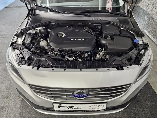 Volvo V60 view 11