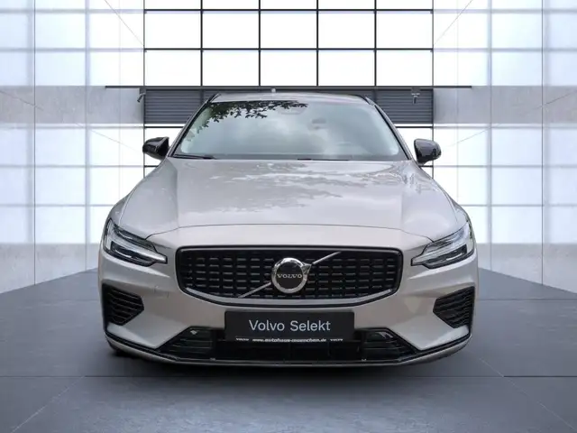 Volvo V60 view 9