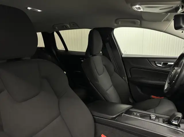 Volvo V60 view 15