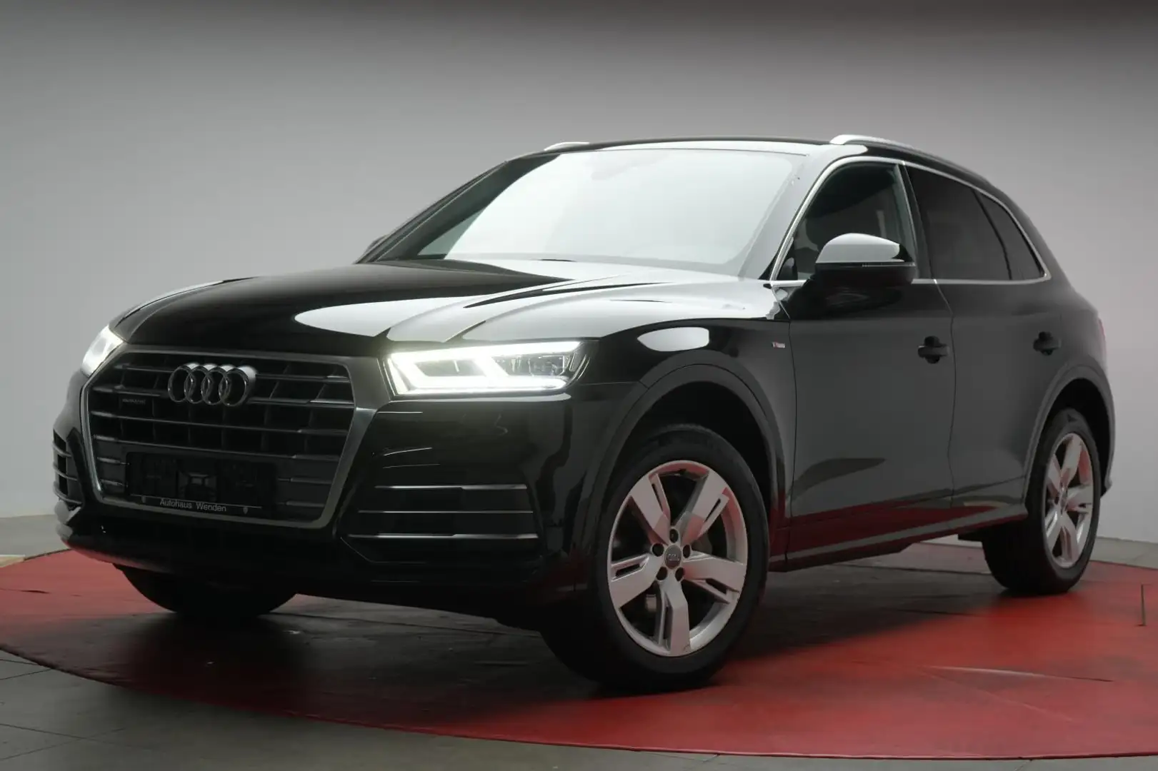 Audi Q5 40 TDI quattro S tronic S line Navi/Temp/Kame Schwarz - 1
