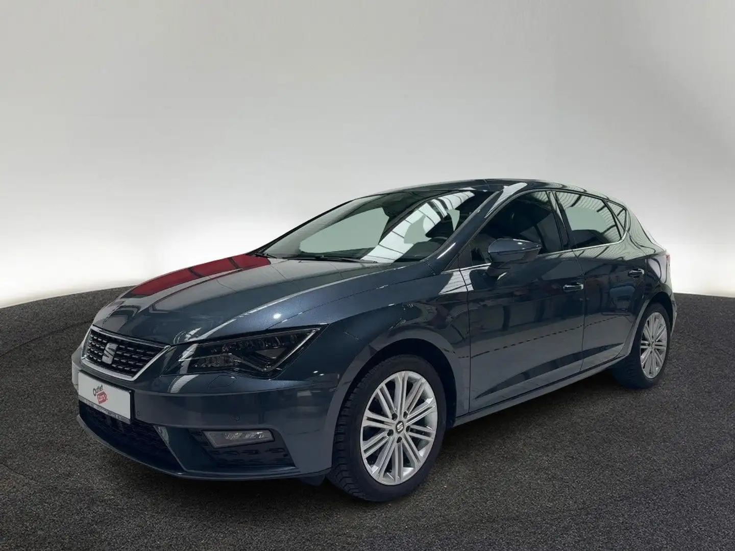 SEAT Leon Xcellence 1.5 TSI LED NAV BEATS PDC SHZ APP Grijs - 1