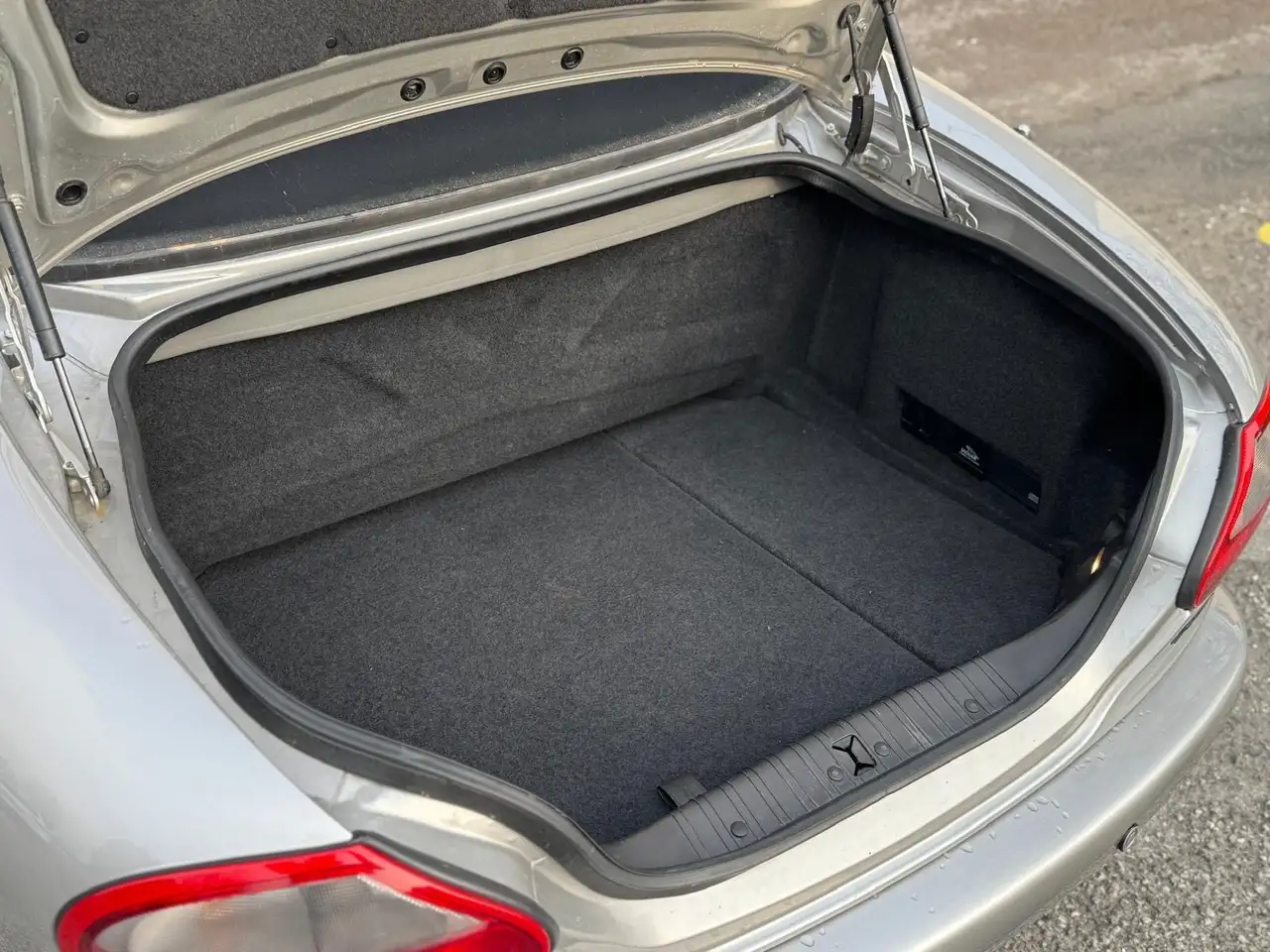 Jaguar XK8 Convertible 4.0, foto 12