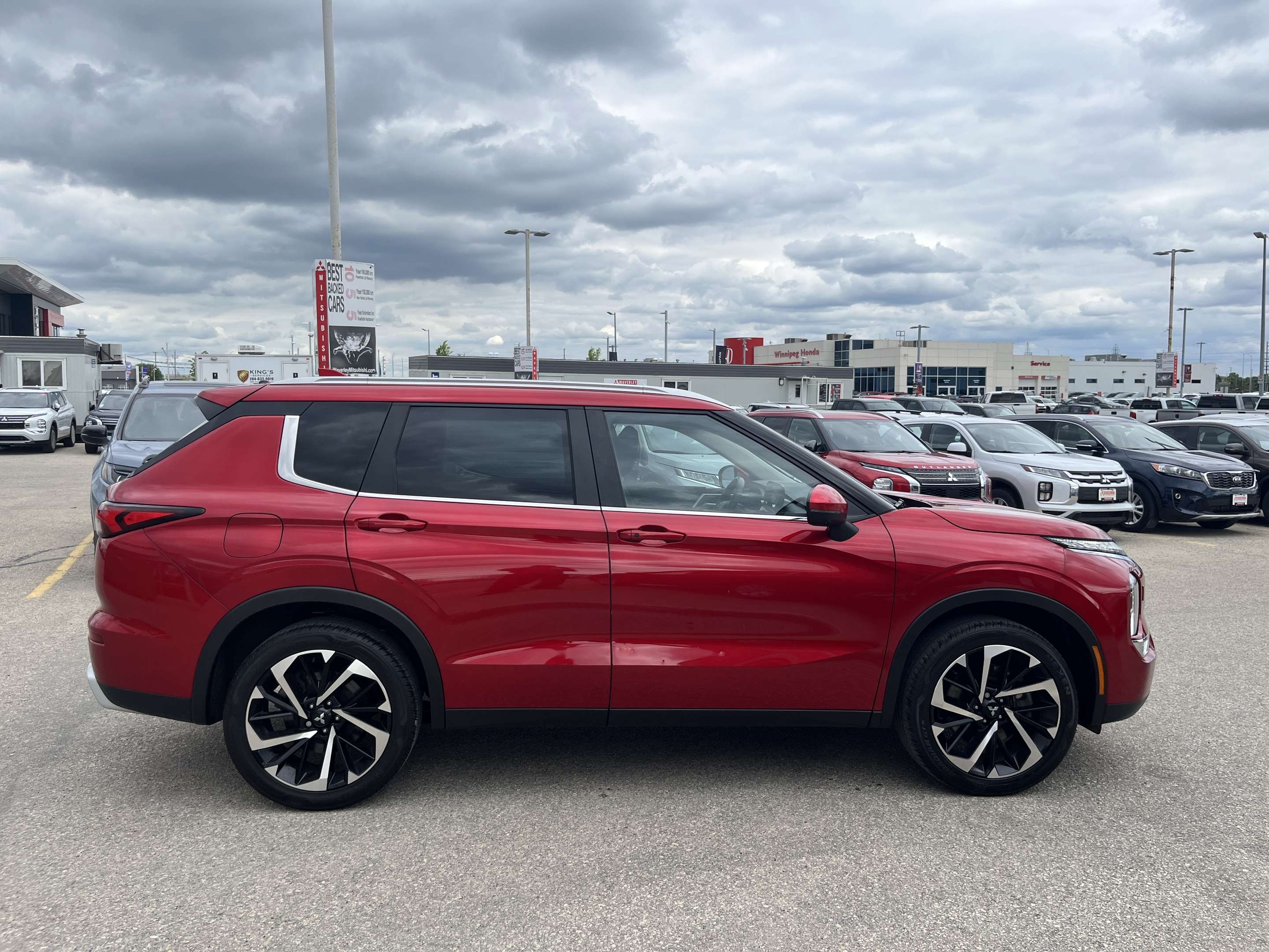 2023 Mitsubishi Outlander