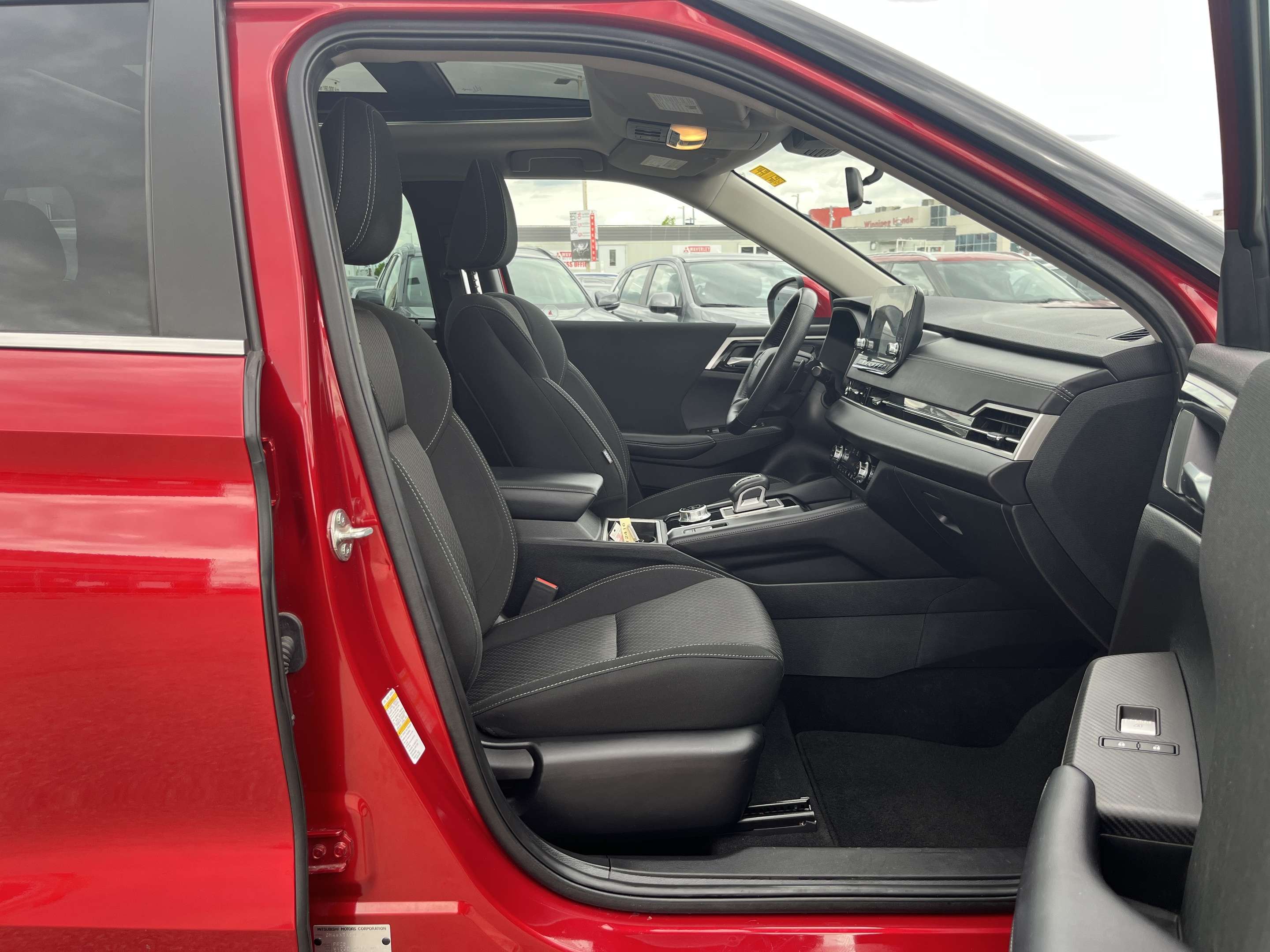 2023 Mitsubishi Outlander